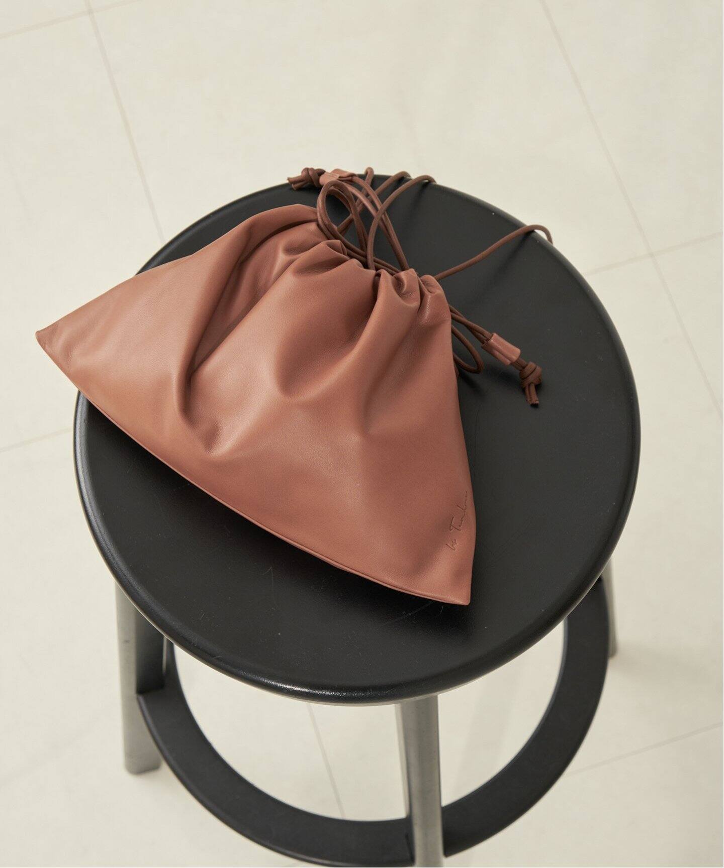 WEB限定追加》les Tendre leather clutch バッグ（ショルダーバッグ 