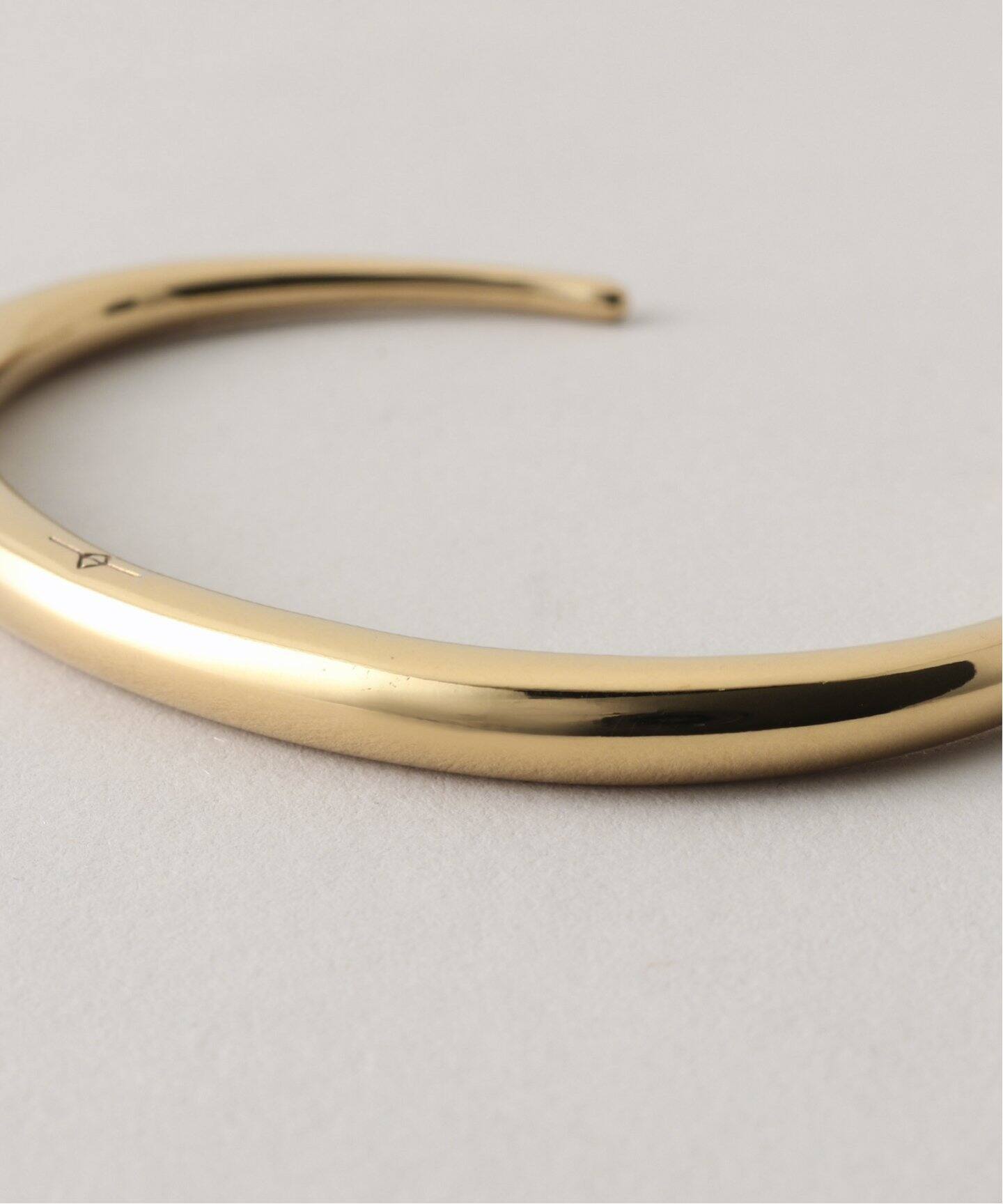 GERUGA NEEDLE CUFF バングル（【GERUGA】TWIST NEEDLE TOP (ツイスト 