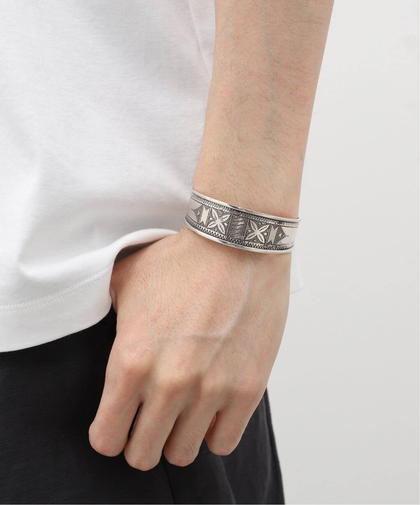 Adawatn Tuareg (アダワット トゥアレグ) Azzow Bangle T192B006SV 