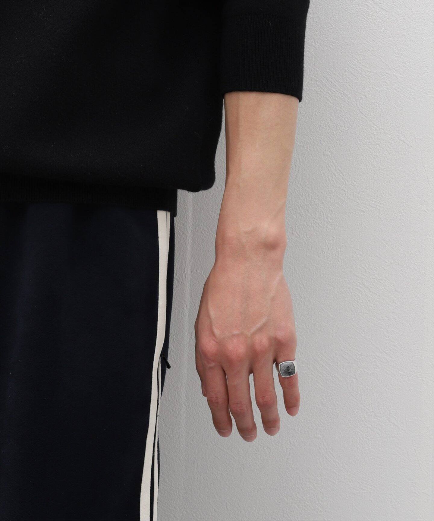 値下げ【TOMWOOD 暗 / トムウッド】CUSHION LARVIKITE 58 