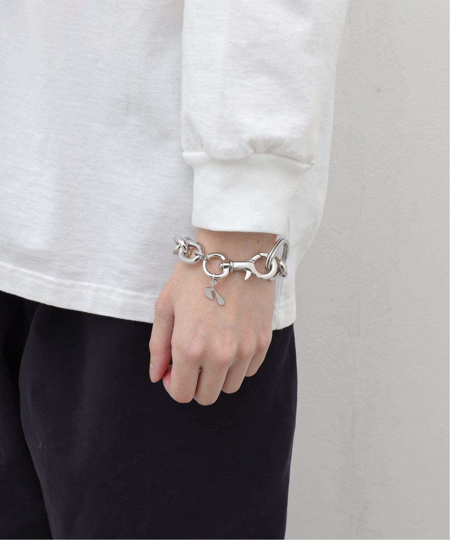HIDAKA / ヒダカ】CUT OVAL BRACELET（ブレスレット・バングル 
