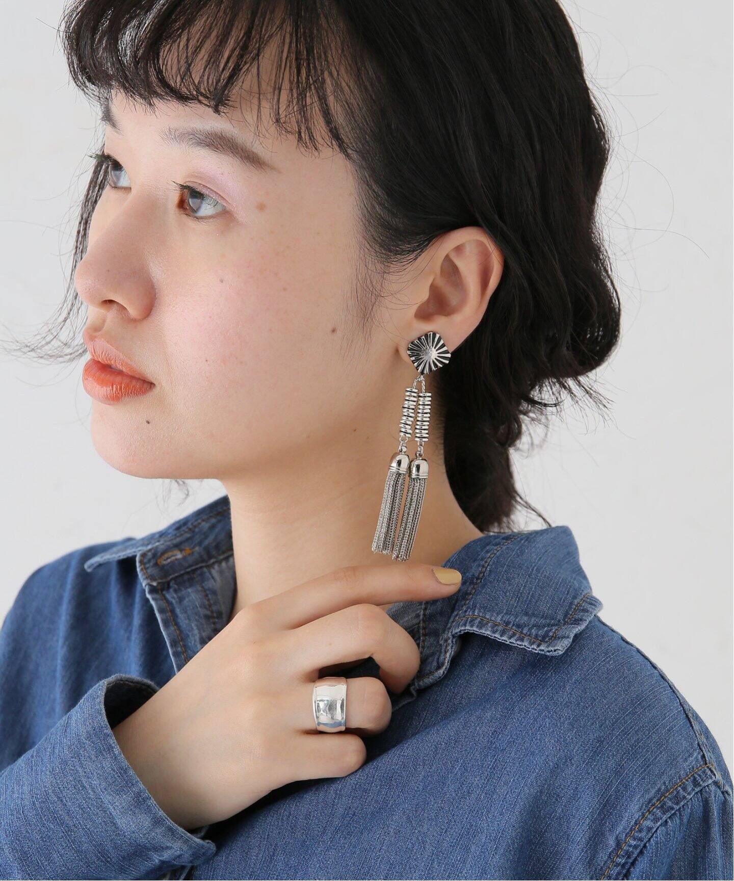 TOGA TOO/トーガトゥ】Double fringe earrings：イヤリング 