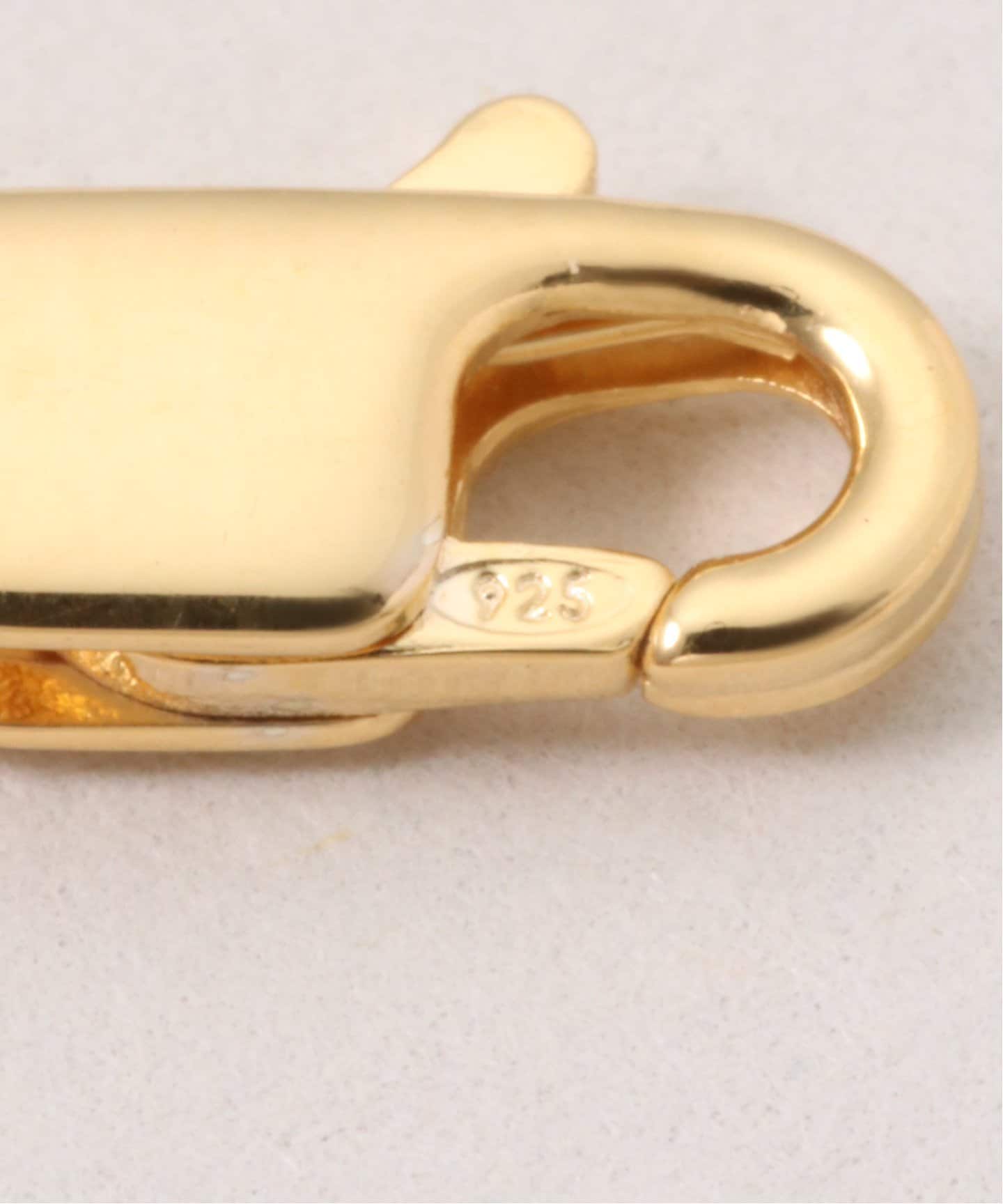 送料・関税込み ★MISSOMA★ コード バングル CORD BANGLE MISSOMA Cord Bangle in 18ct Gold Plated | endource