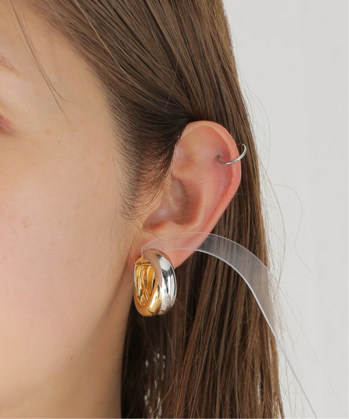 Missoma/ミッソマ】LUCY WILLIAMS CHUNKY ENTWINE MED：ピアス（両耳 