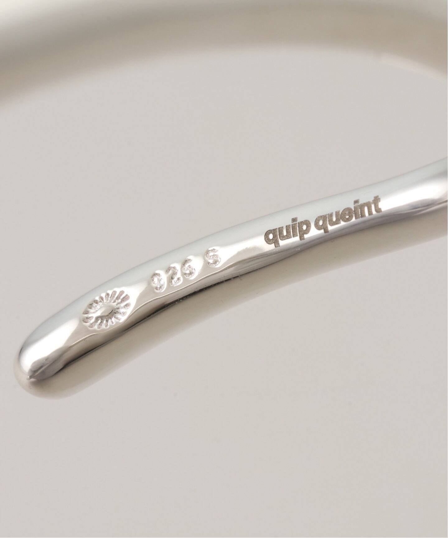 quip queint/クイップ クエイント】 STREAM BANGLE QU105 