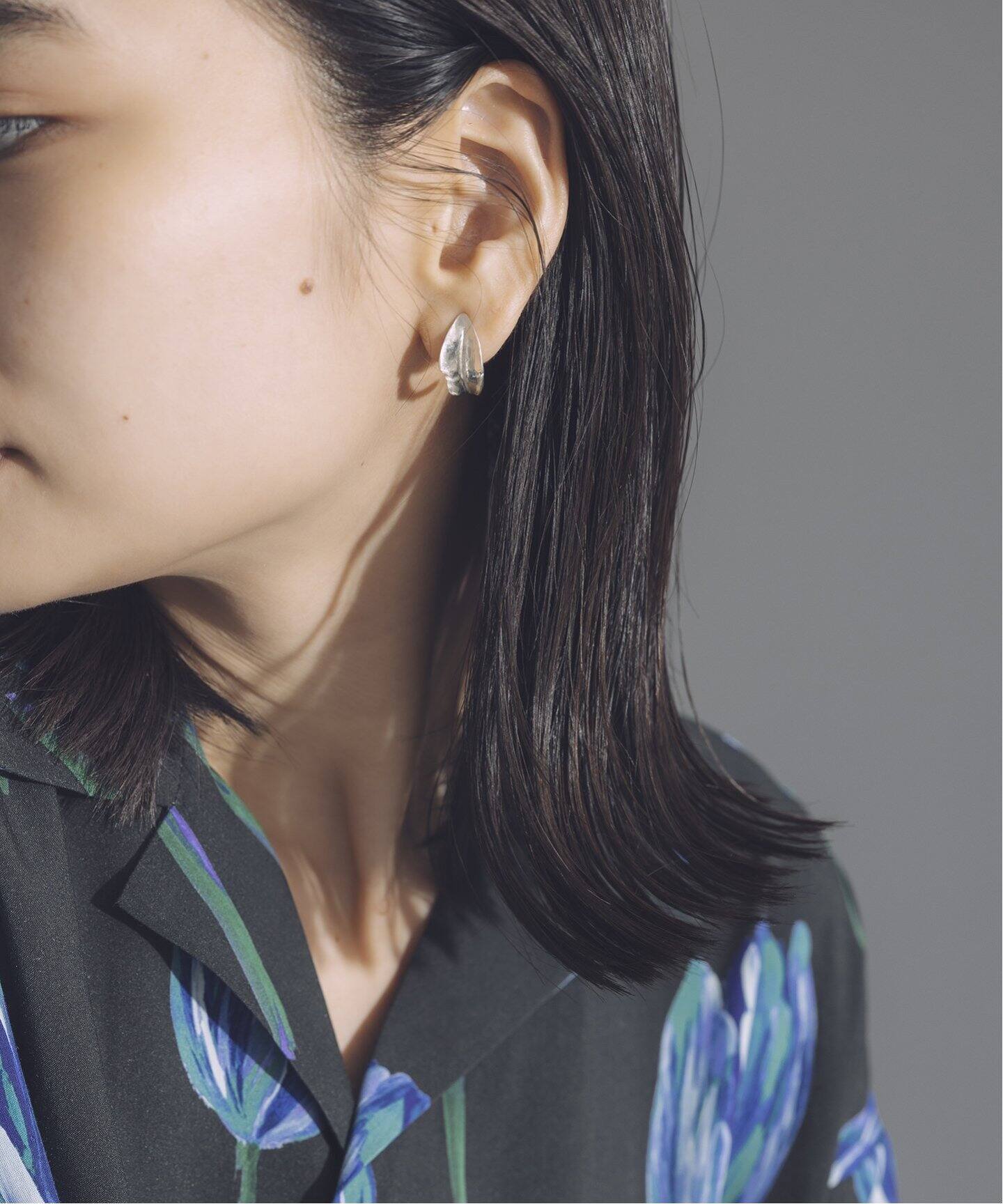 MAISON DPULSE×TOLIGHT】FLOWER*LEAF ピアス（ピアス（両耳用 