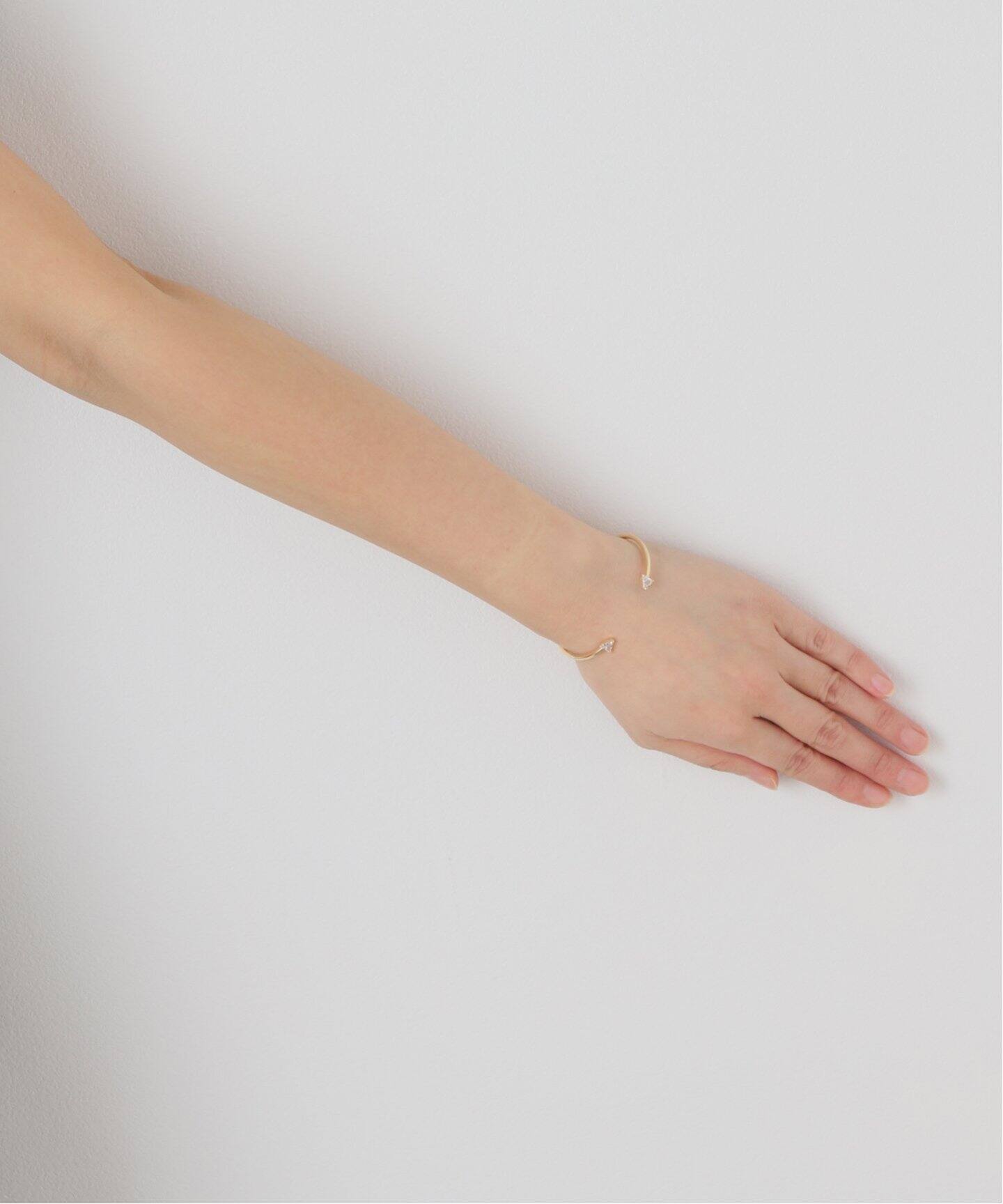 Laaina/ラアイナ】 TRIANGLE TOPAZ CUFF（ブレスレット・バングル 