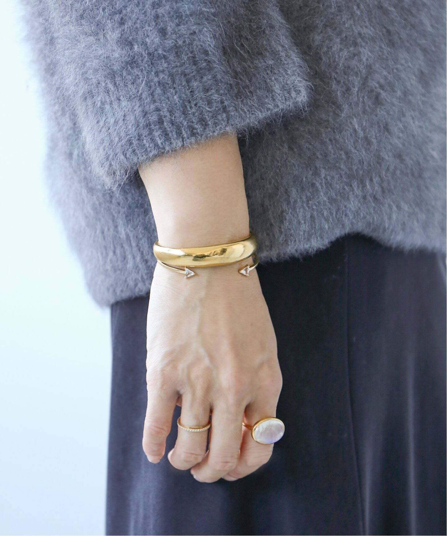 Laaina/ラアイナ】 TRIANGLE TOPAZ CUFF（ブレスレット・バングル  