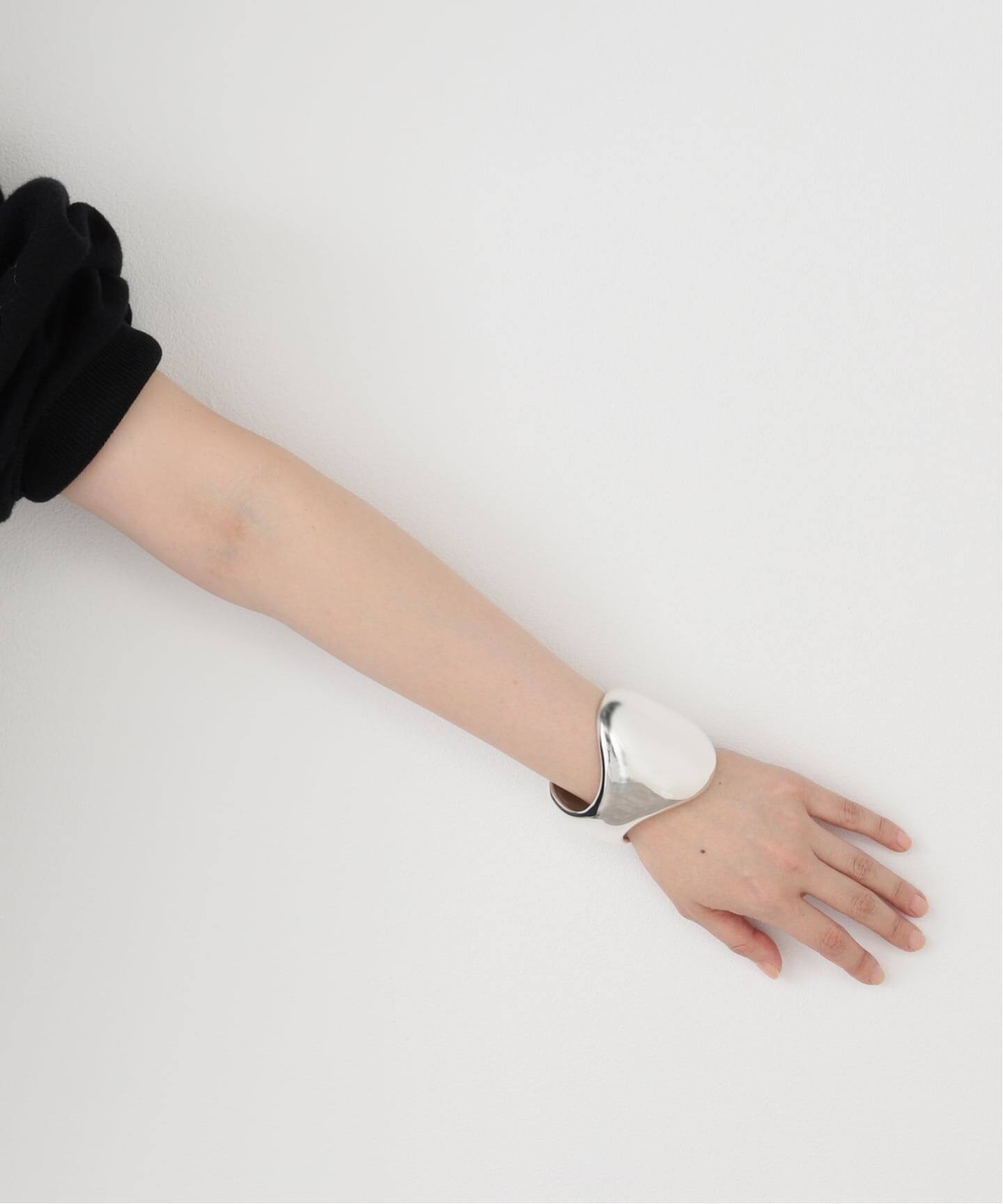 AGMES/アグメス】GISELLE CUFF（ブレスレット・バングル）｜Deuxieme