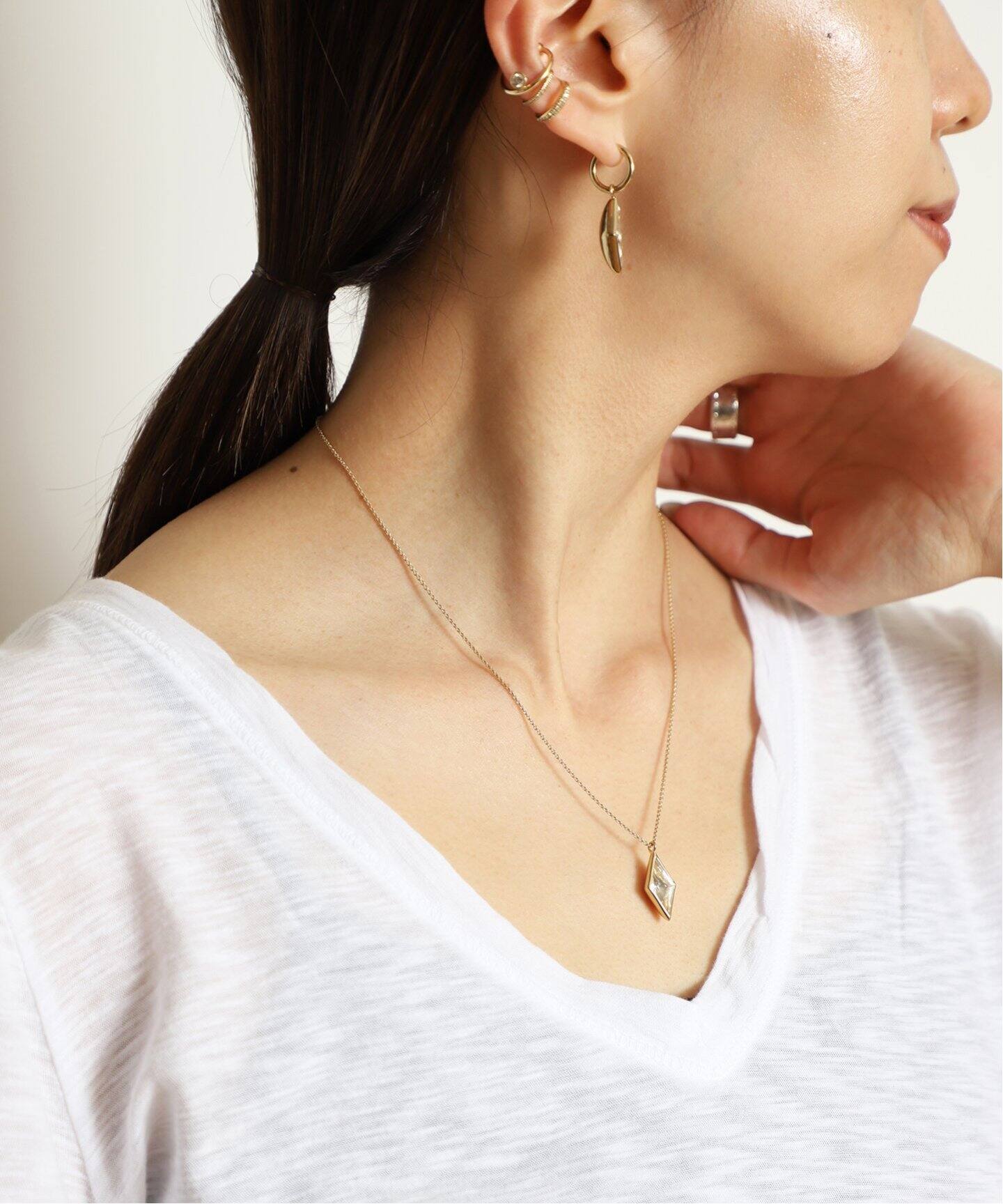 Otiumberg/オティウムバーグ】 KITE QUARTZ DROP ネックレス  