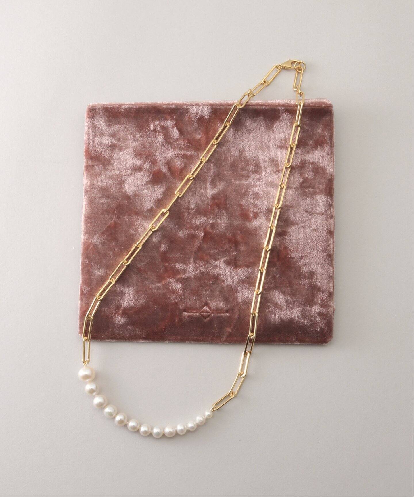 GABRIELA ARTIGAS/ガブリエラ アルティガス】 ASCENDING PEARL NECKLAC  