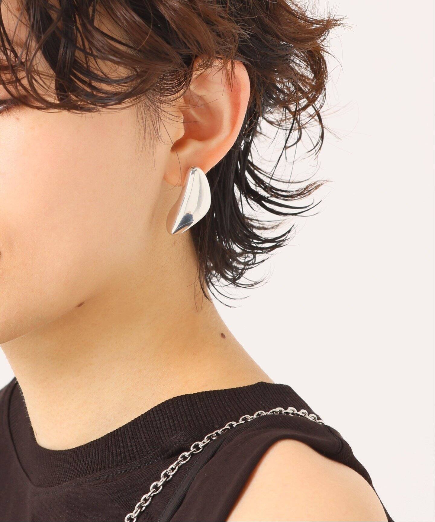 Camille Surault】triangle earrings（ピアス（両耳用））｜AP STUDIO  