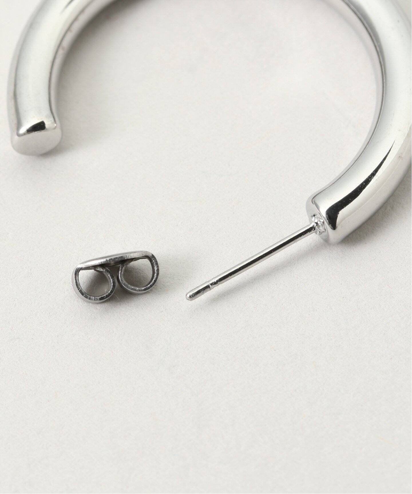 べら A.P.C. フープ　ピアス 保存袋付き セール】バタフライ フープピアス（ピアス（両耳用））｜4INT