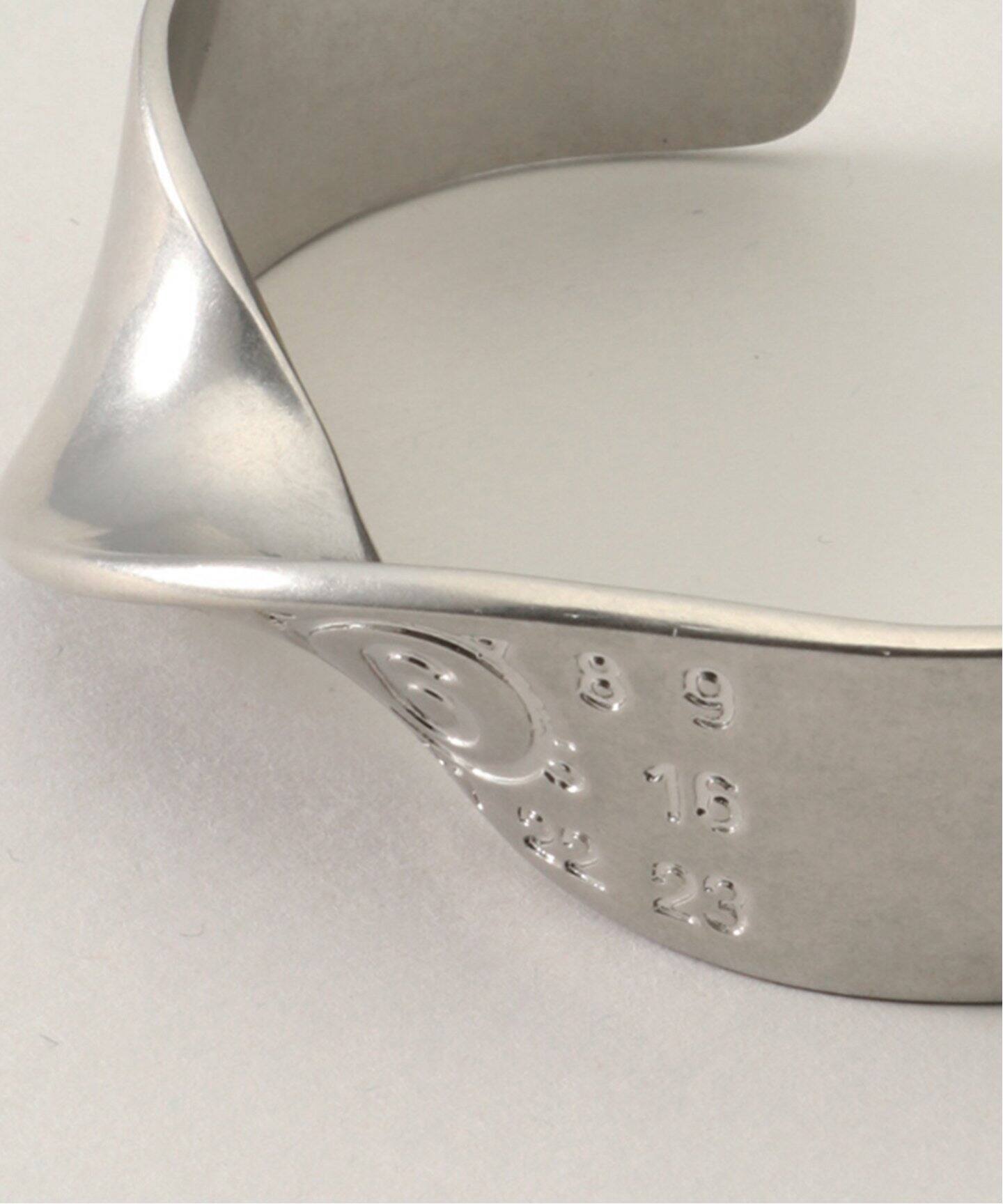 MM6 Maison Margiela/エムエム6 メゾン マルジェラ】 Cuff（イヤーカフ 