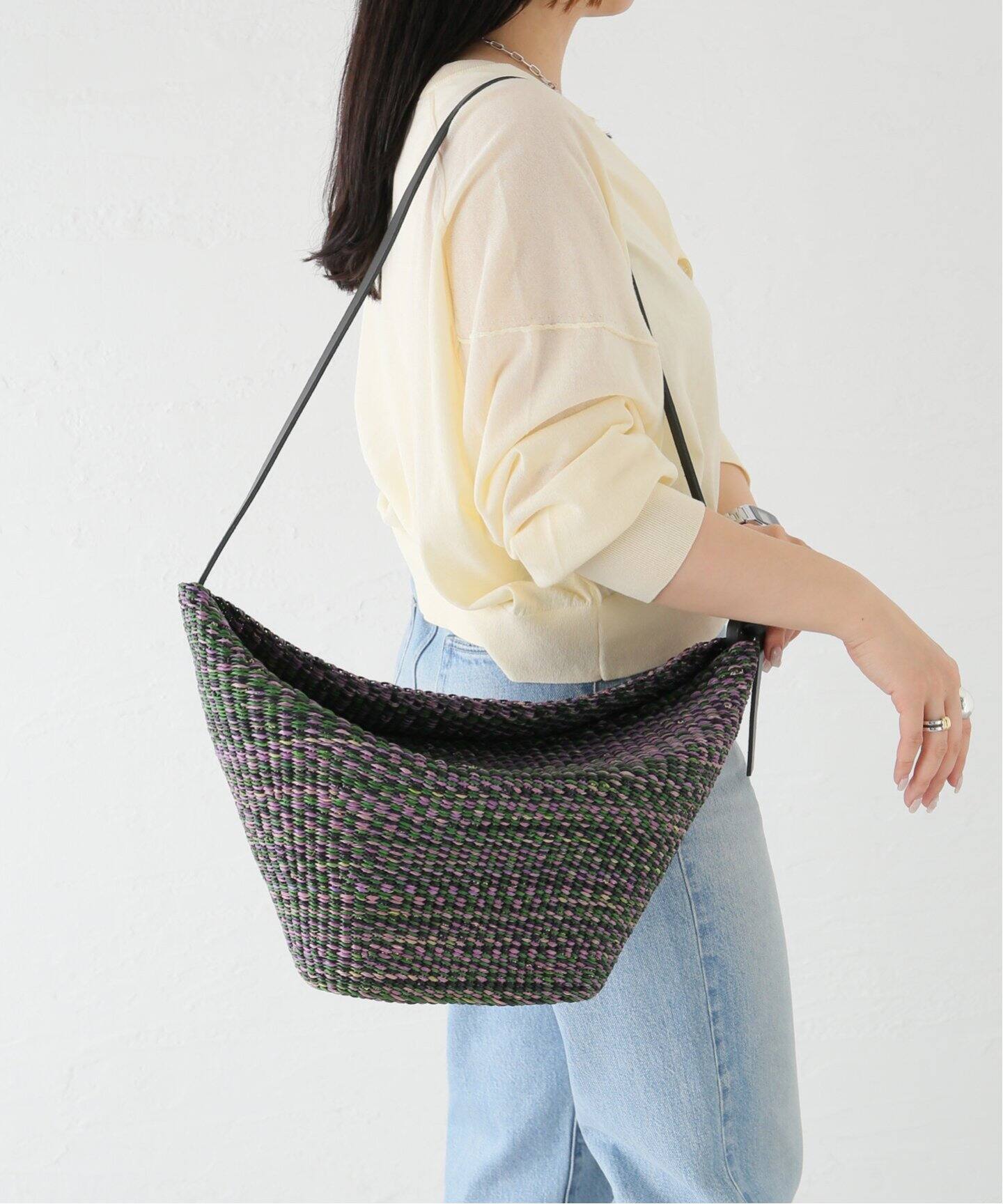 INES BRESSAND CROISSANT MEDIUM N.35(M)GREEN：バッグ（かごバッグ  