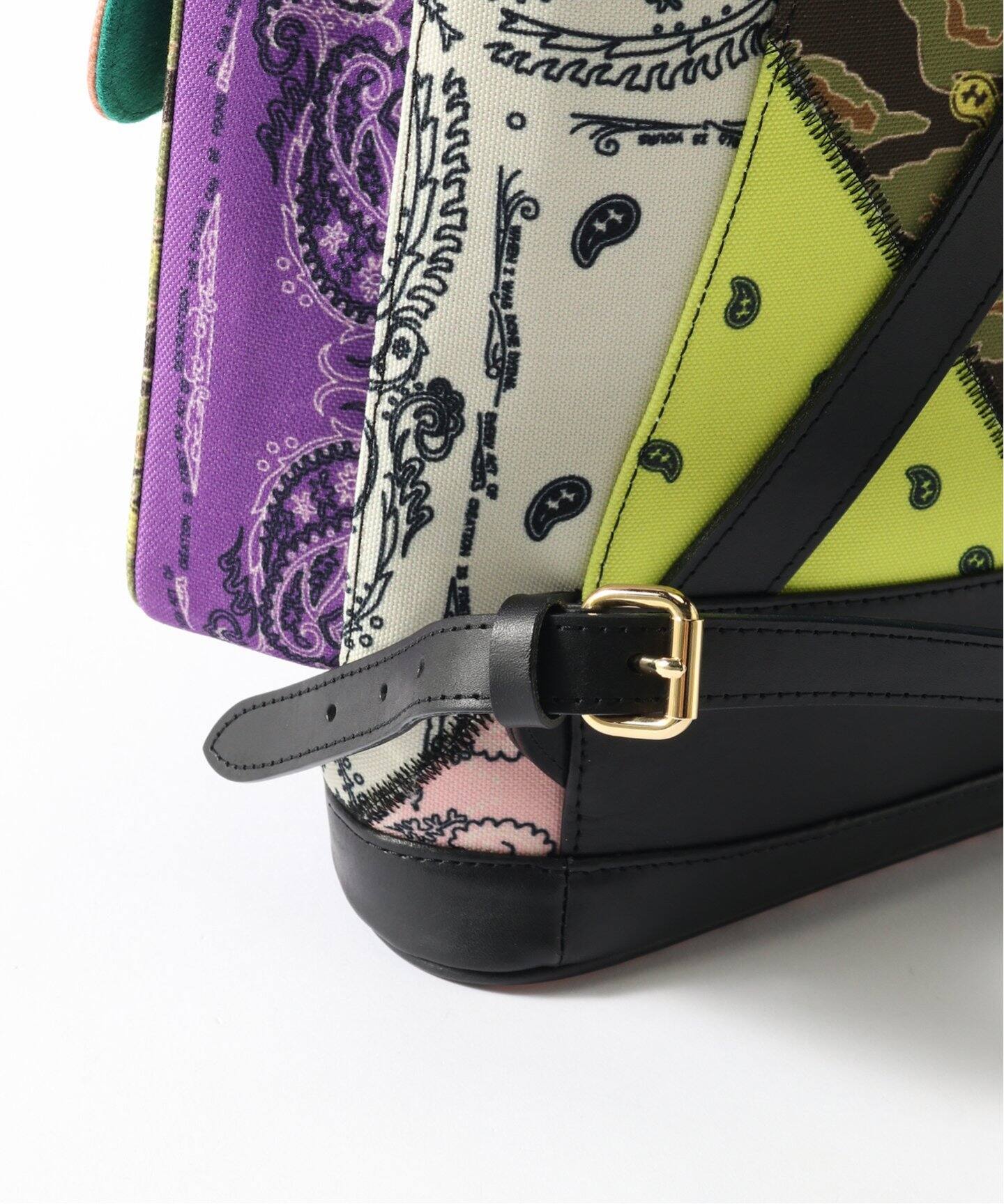THE WORLD IS YOURS Geometric Paisley Backpack（バックパック