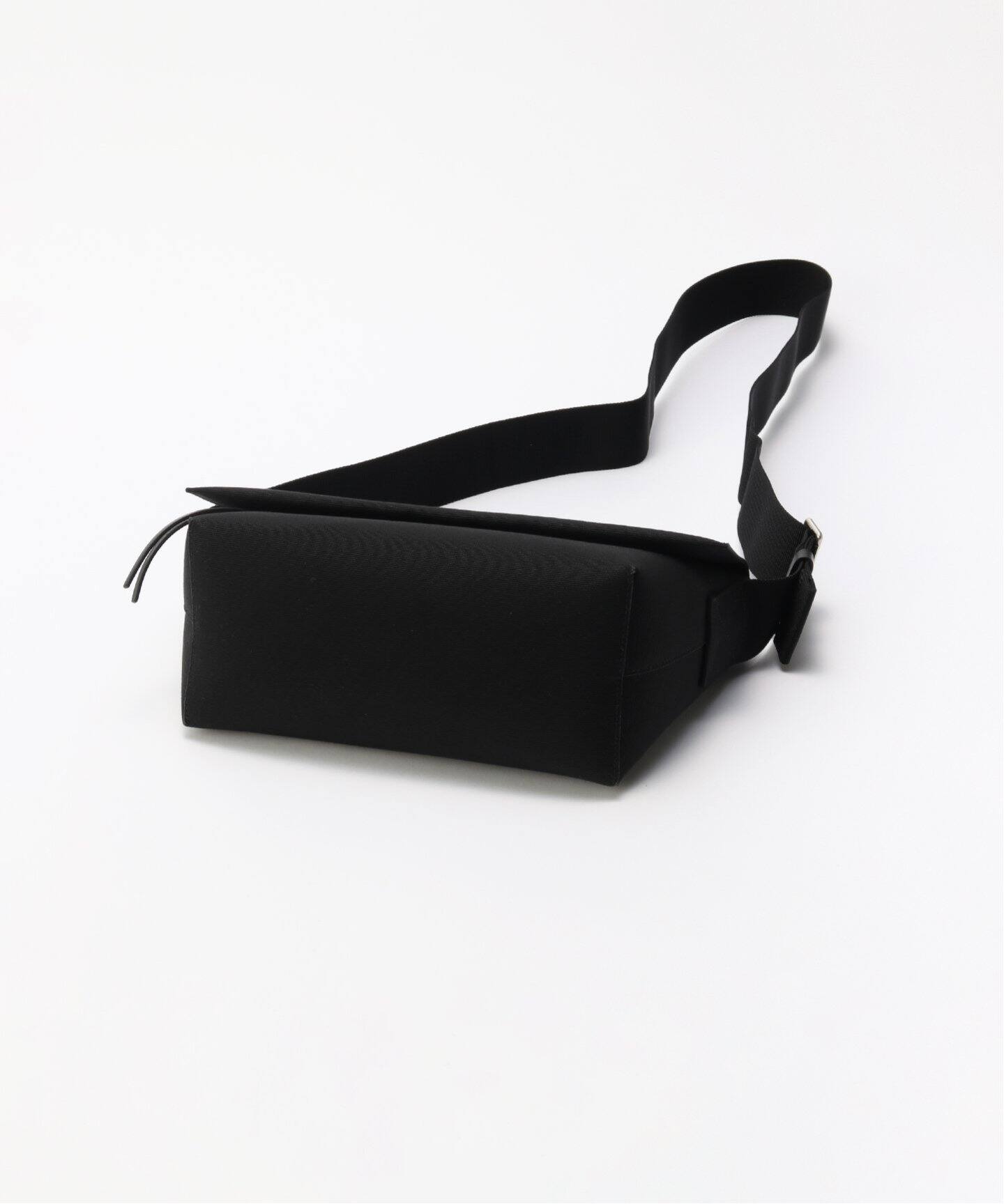 ★ JIL SANDER ★ UTILITY CROSSBODY MEDIUM ショルダーバッグ UTILITY CROSSBODY MD（ショルダーバッグ）｜JIL SANDER（ジル
