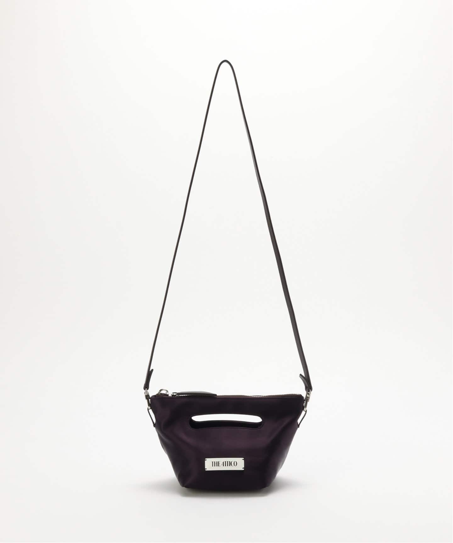 【関税込み】The Attico ブラック Via del Mare トートバッグ The Attico Large La Passeggiata Tote Bag | Black | FARFETCH