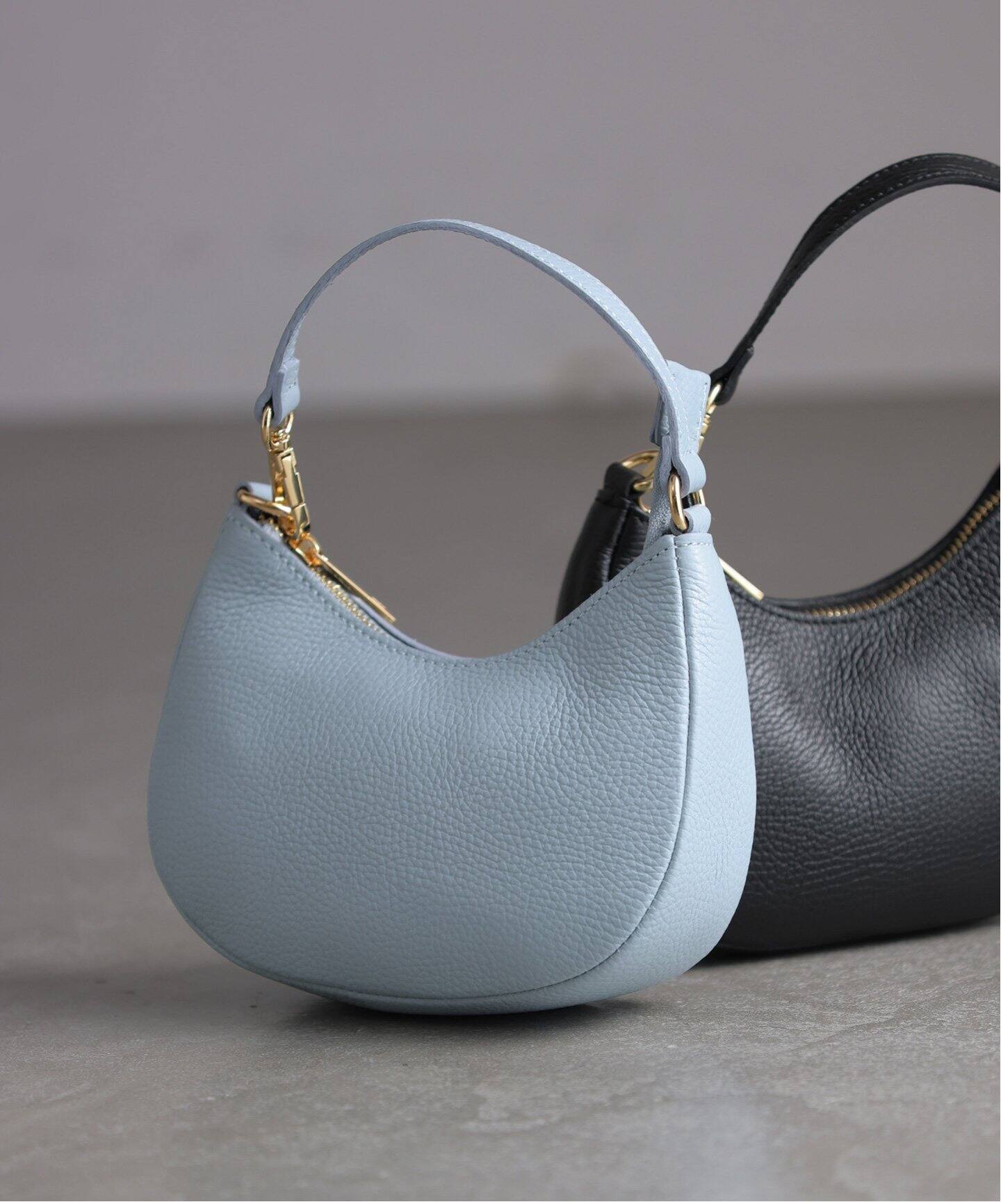 AULENTTI/オウレンティ】ハーフムーンショルダーBAG（ショルダーバッグ 