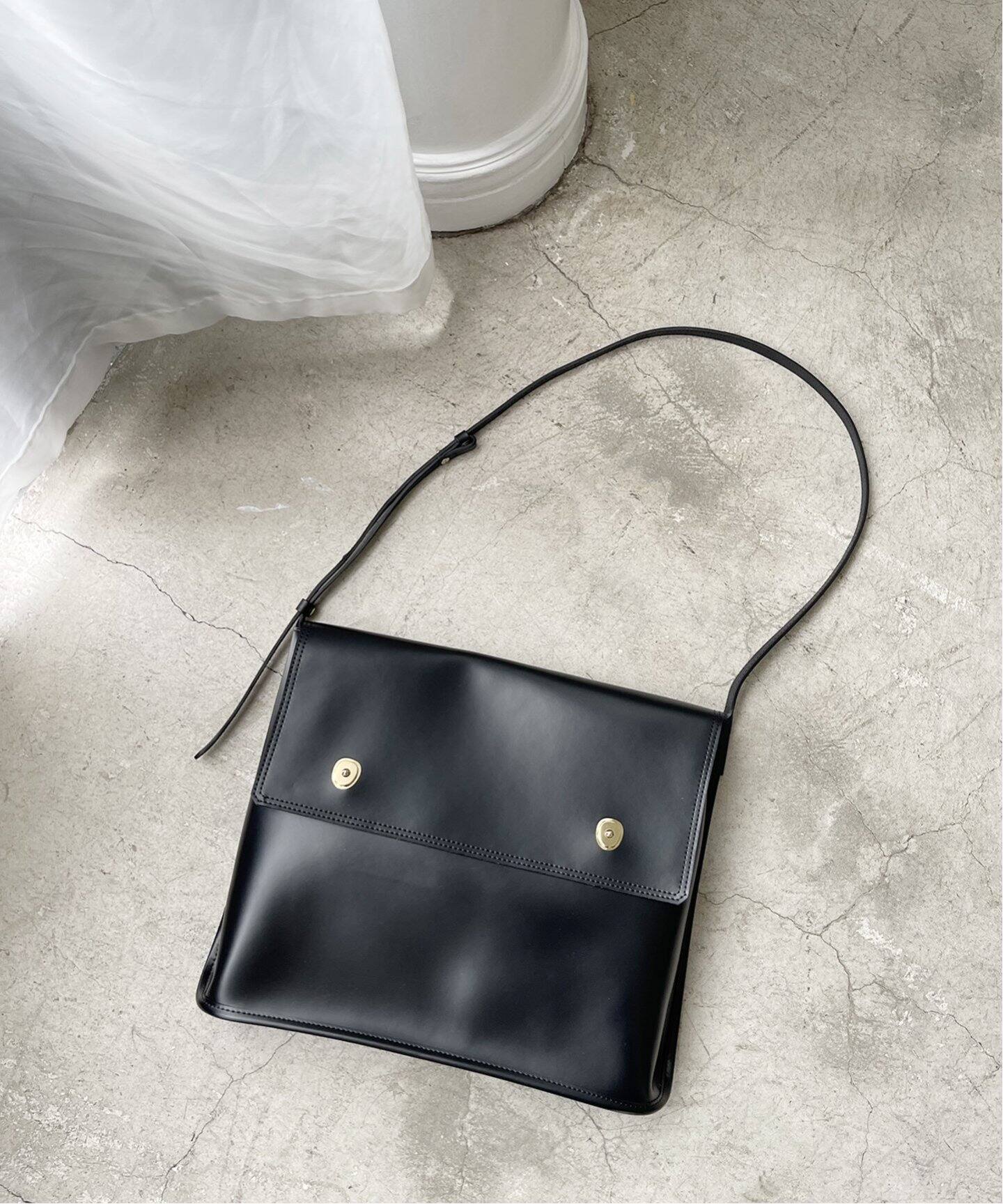 PIENI / ピエニ M EXTRA SZB-38-7076（ショルダーバッグ）｜Spick and 