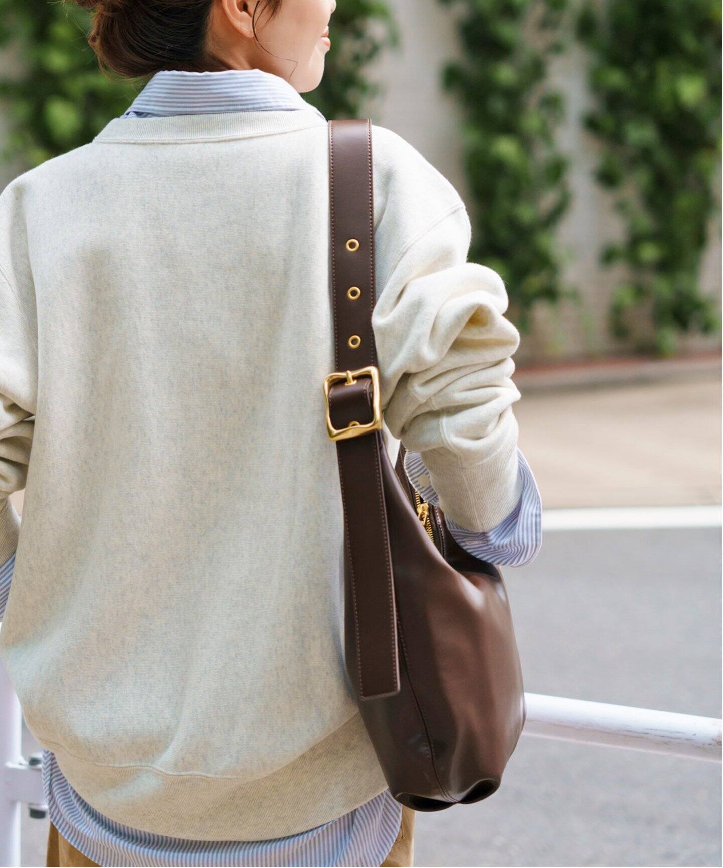 BRIE LEON / ブリー・レオン EVERYDAY CROISSANT LARGE（ショルダー 