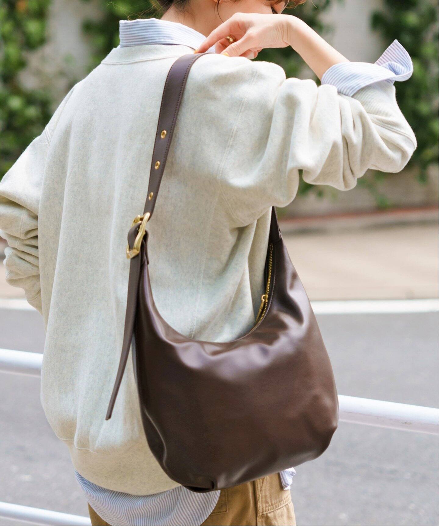 BRIE LEON / ブリー・レオン EVERYDAY CROISSANT LARGE（ショルダー 