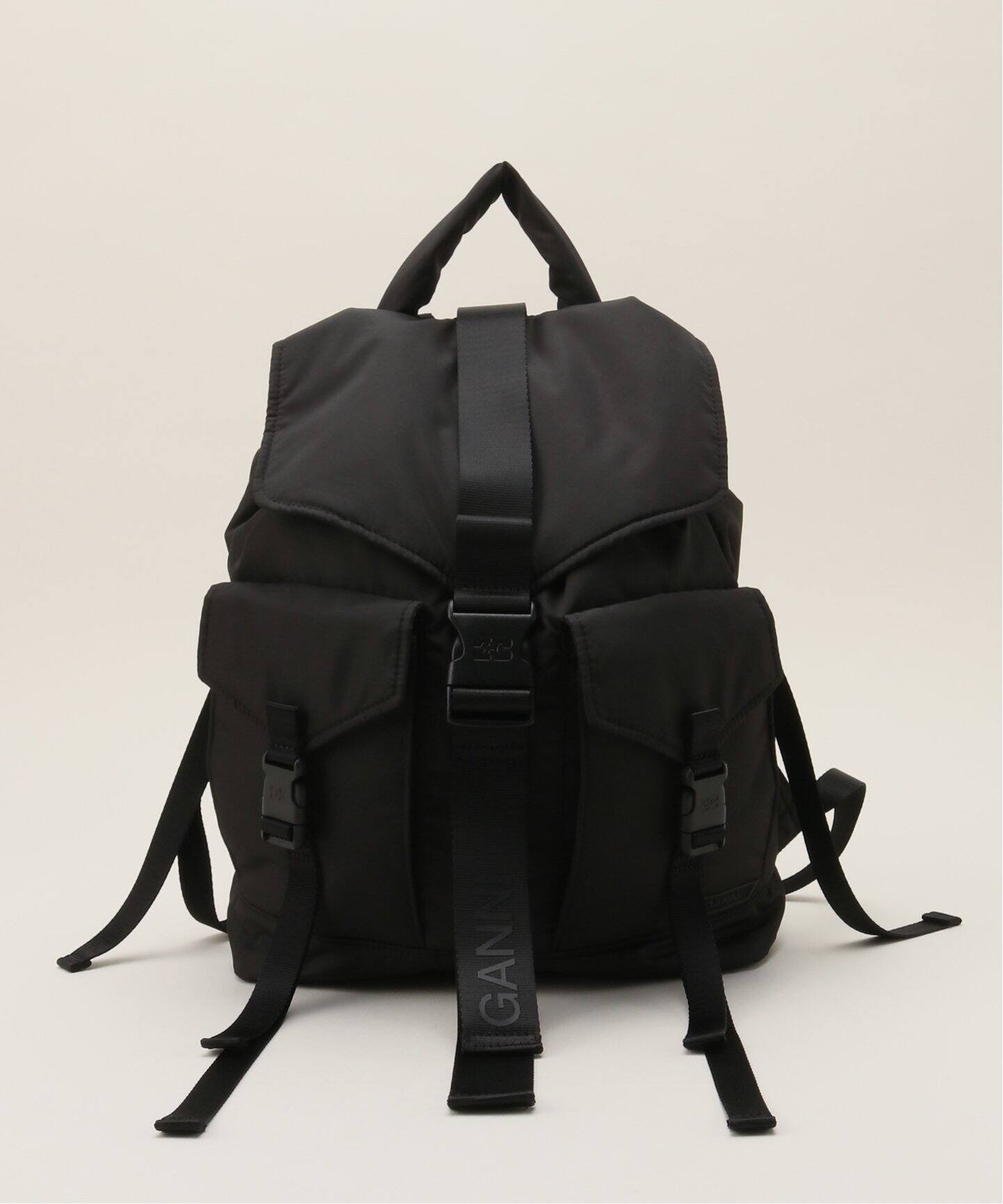 GANNI / ガニー】 Recycled Tech Backpack（バックパック／リュック 