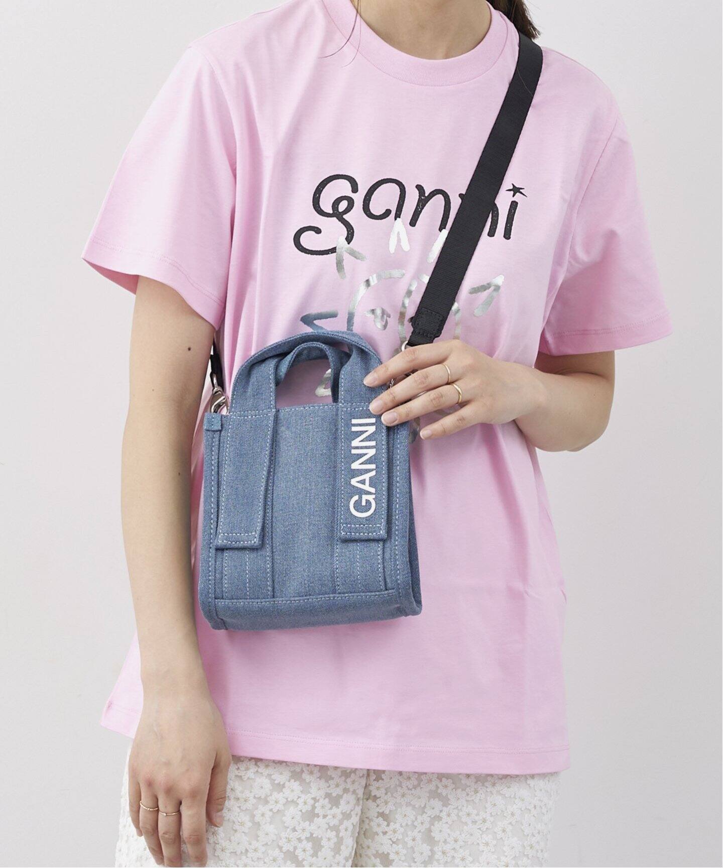GANNI / ガニー】 Recycled Tech Mini Tote Denim（ショルダーバッグ 