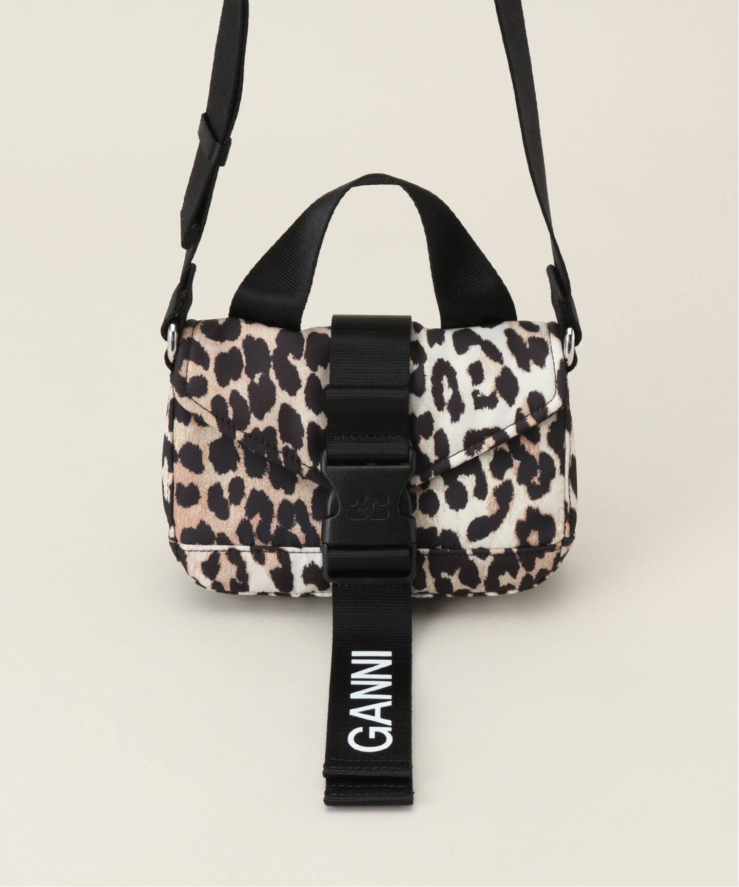 GANNI / ガニー】 Recycled Tech Mini Satchel Leopard（ショルダー 