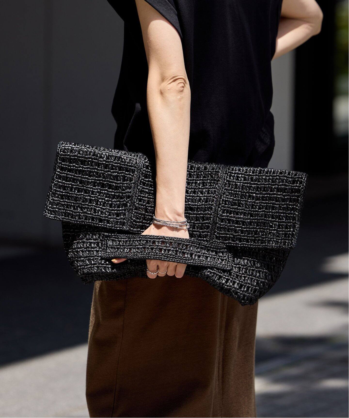 MAISON N.H PARIS/メゾン エヌ アッシュ パリ Raffia UMA Clutch Bag  