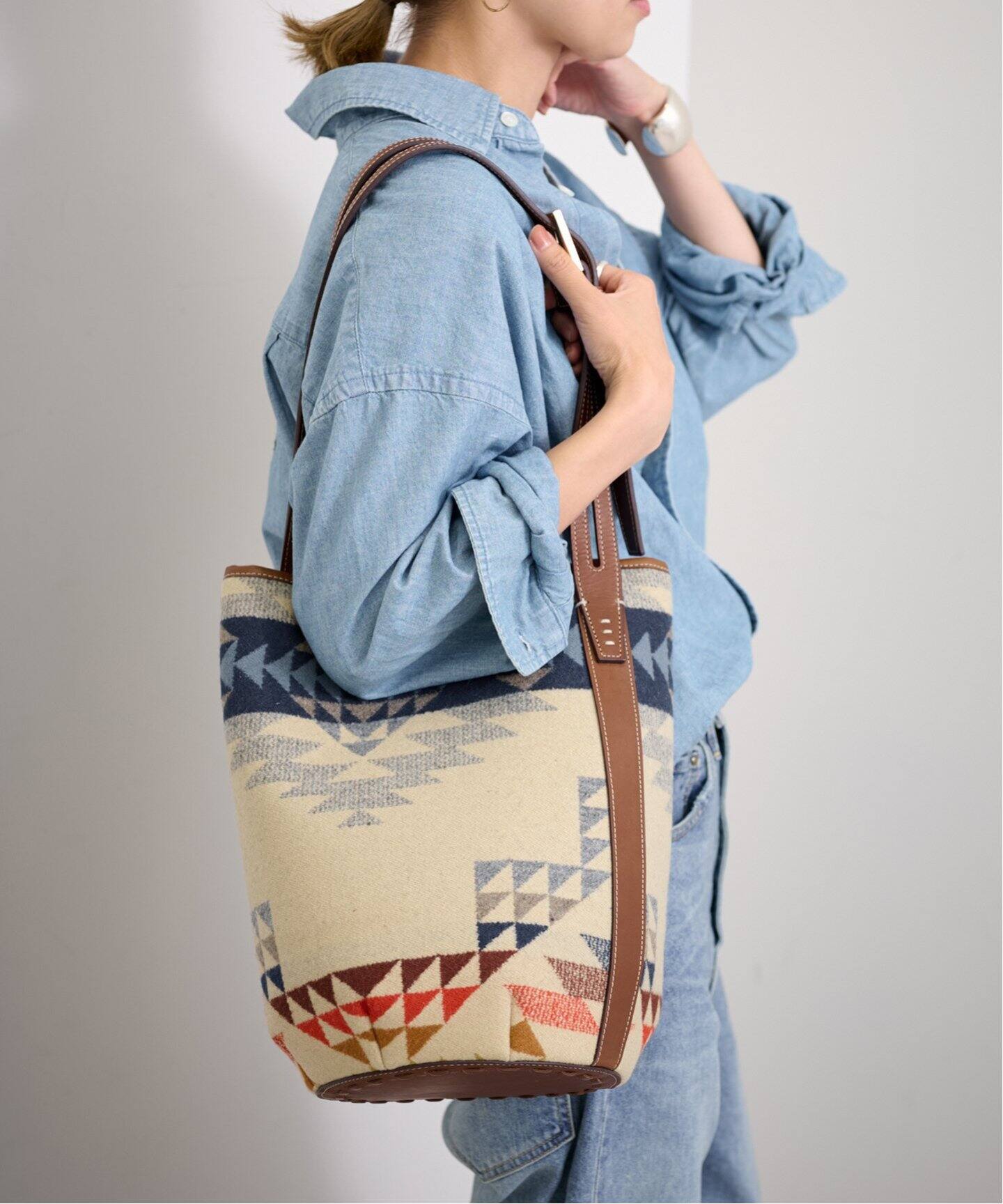 A VACATION/アヴァケーション MARCHE PENDLETON（ショルダーバッグ 