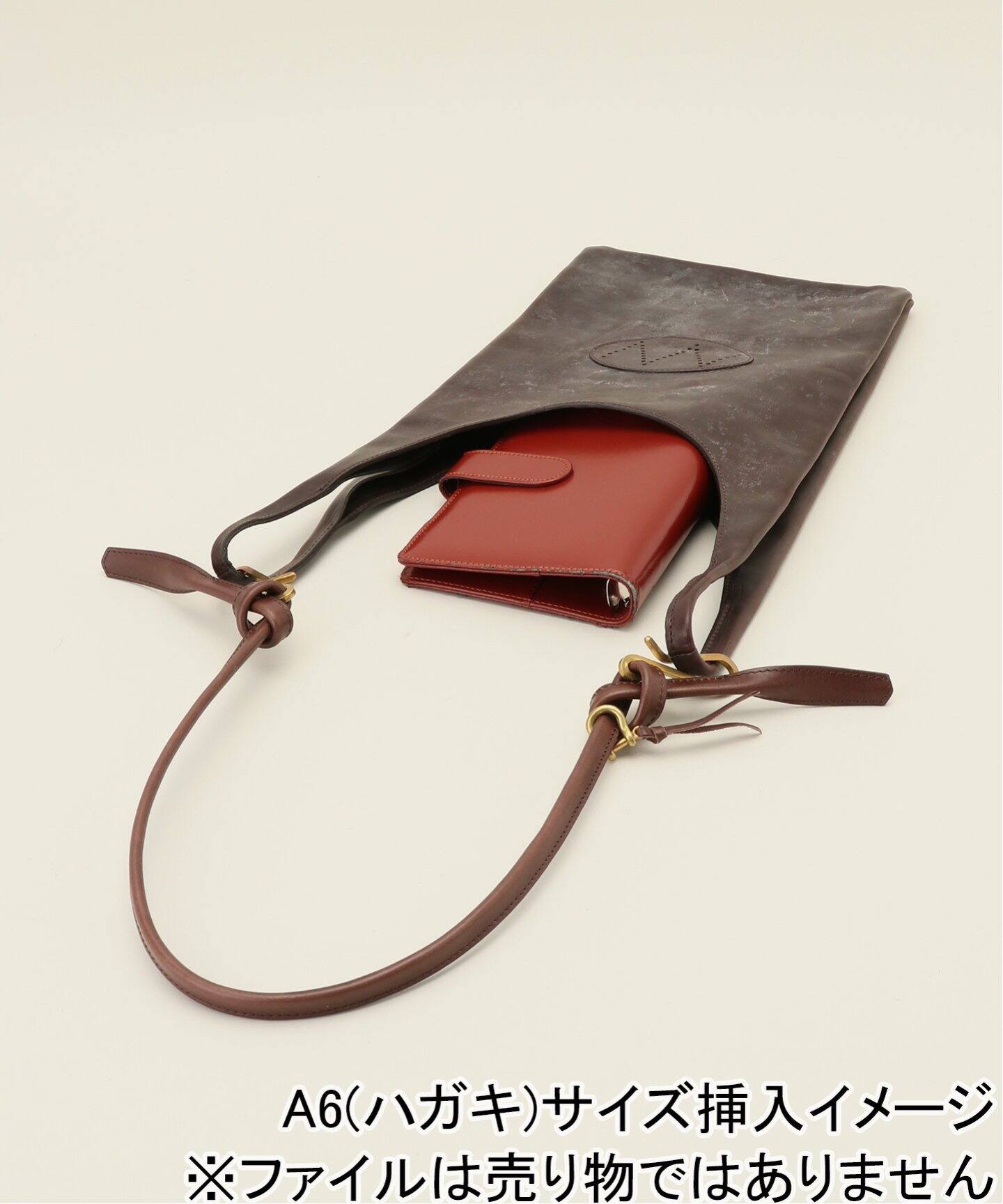 NICENESS LOWE.H.H NN ショルダーバッグ レギュラーオイルドホース 