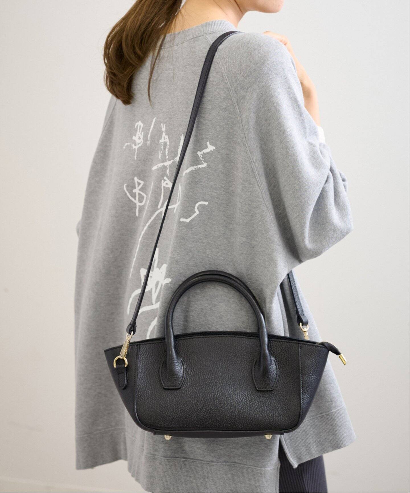 AULENTTI/オウレンティ ショルダー付きレクタングルトート（ショルダー 
