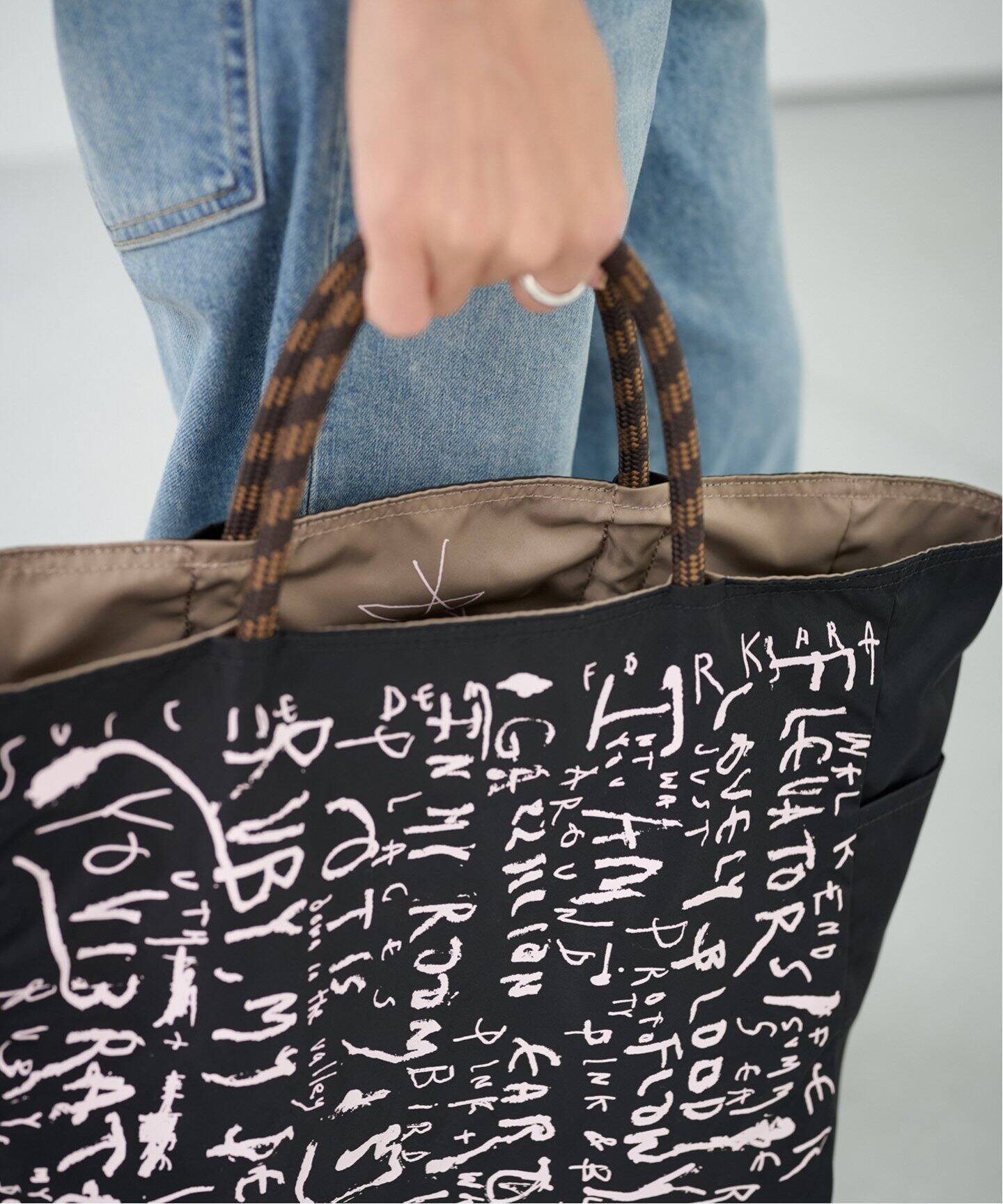 NOMADIS×LEVI PATA×FRAMeWORK 別注バッグ（トートバッグ）｜FRAMeWORK 