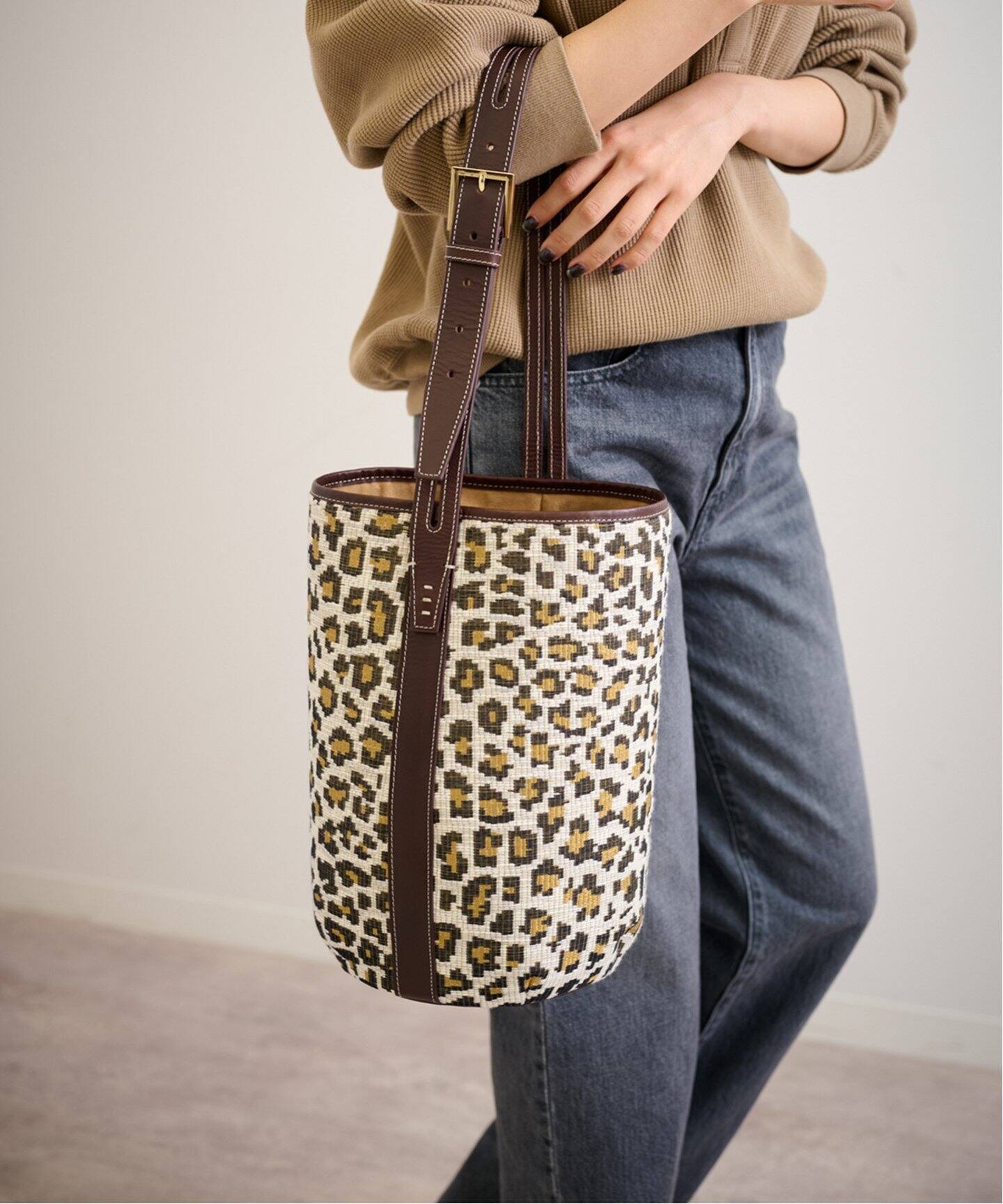 A VACATION/アヴァケーション 別注MARCHE レオパード（ショルダー  