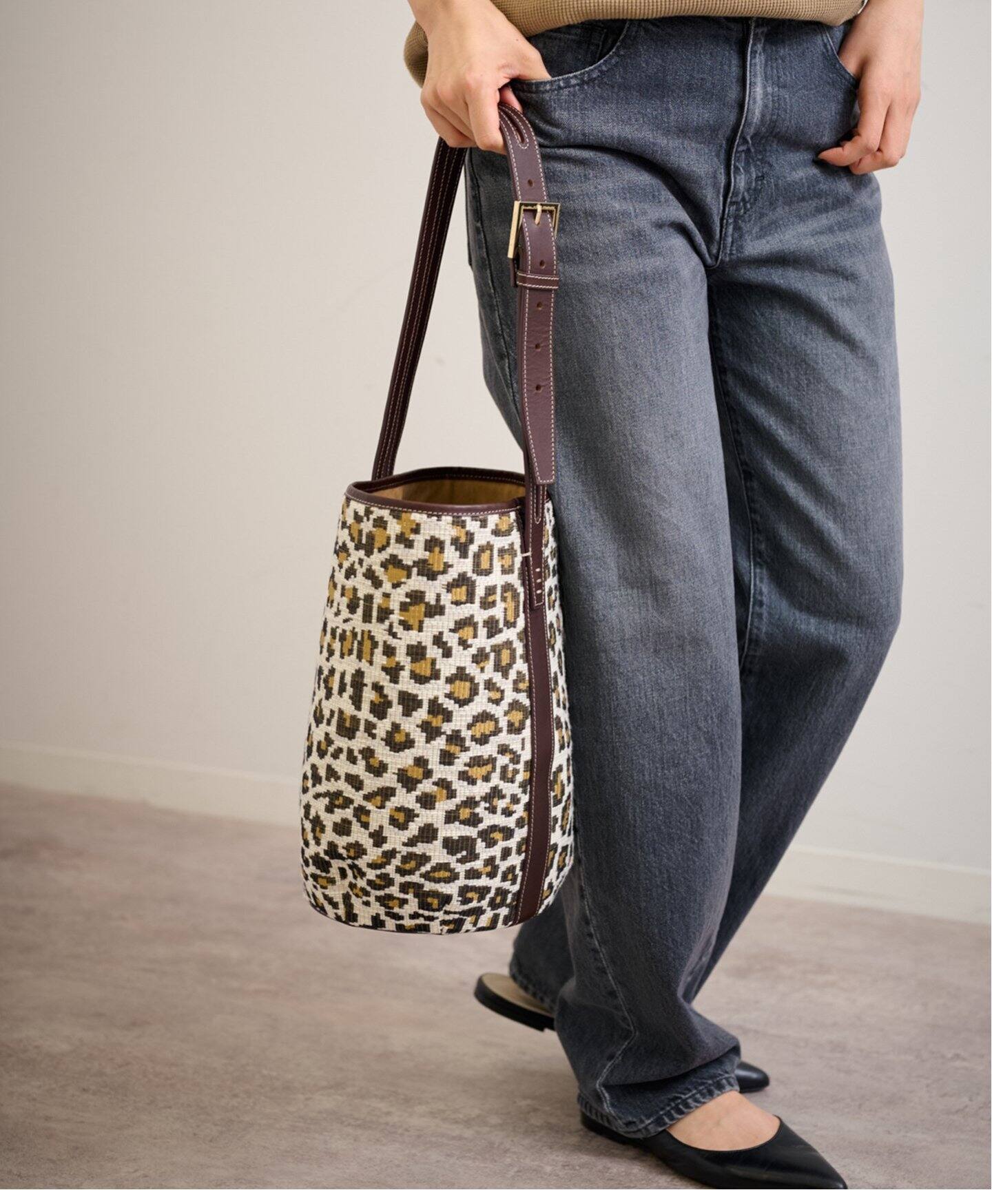 A VACATION/アヴァケーション 別注MARCHE レオパード（ショルダー  