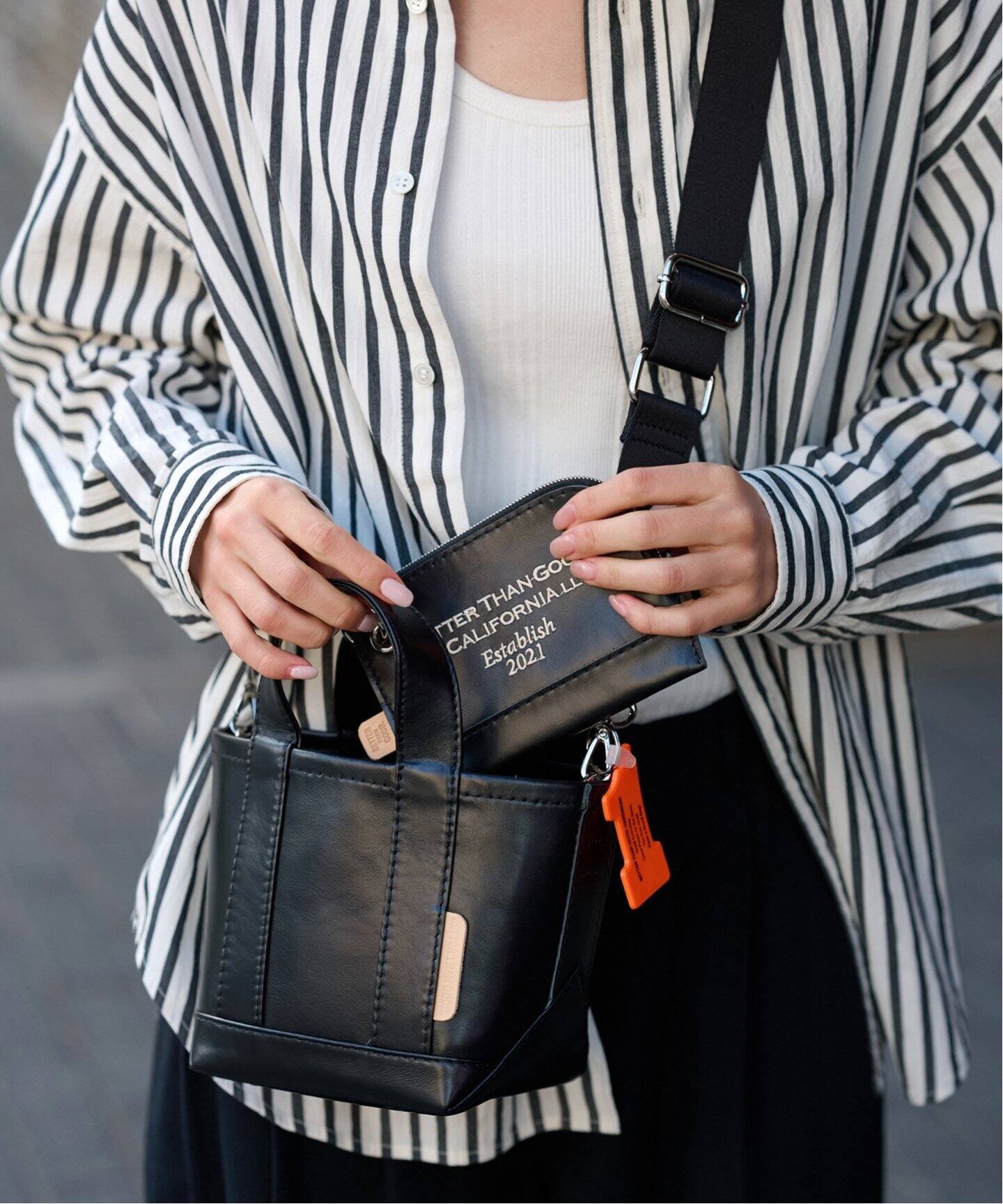 BETTER THAN GOOD】チェーンポーチ付きレザートートバッグ（ショルダー  