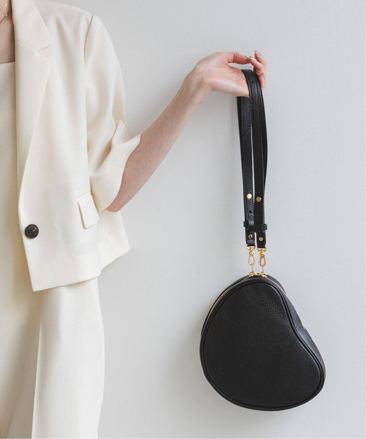 ch!iii/チー Leather Heart Shoulder（ショルダーバッグ）｜NOBLE  