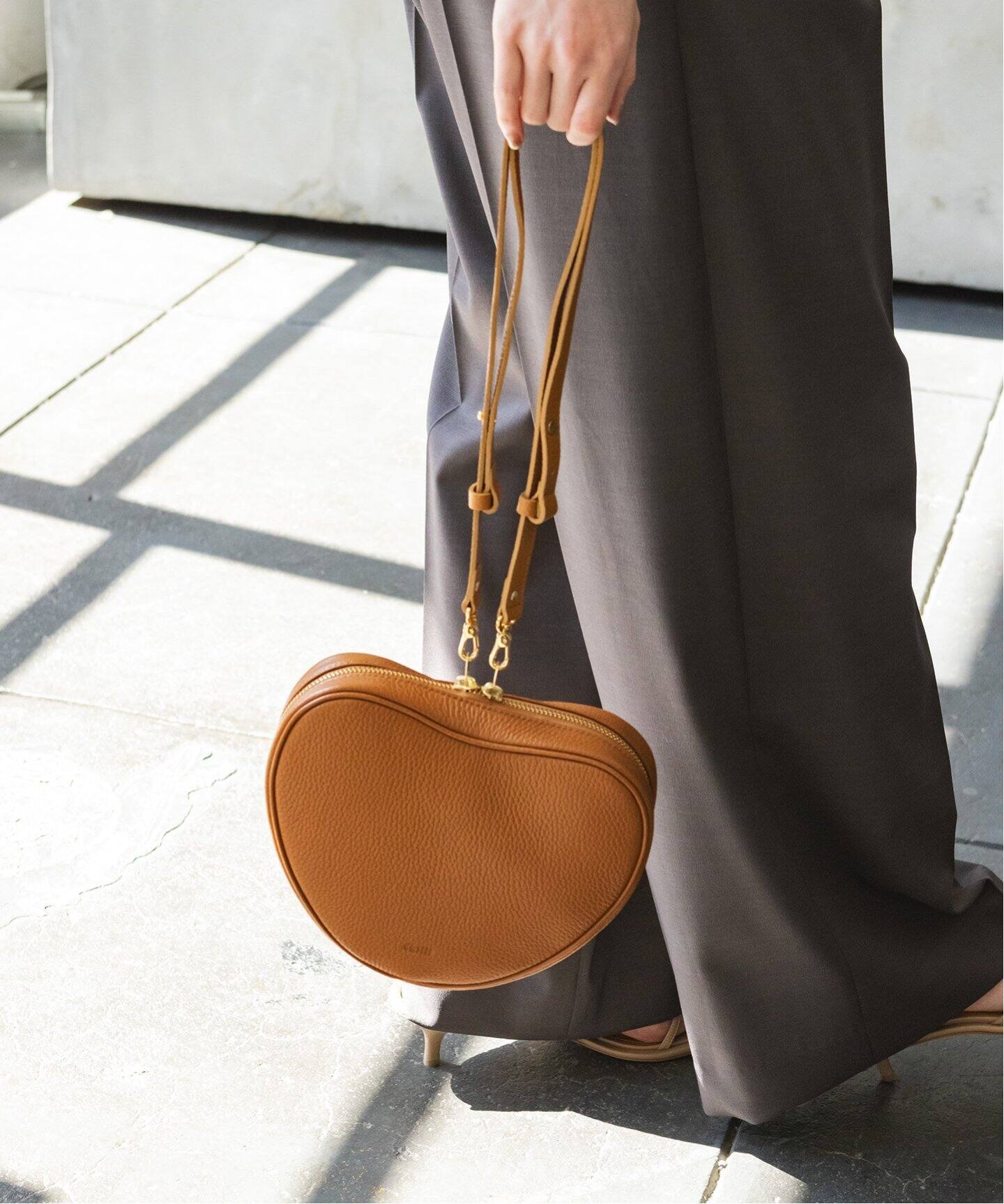 ch!iii/チー Leather Heart Shoulder（ショルダーバッグ）｜NOBLE  