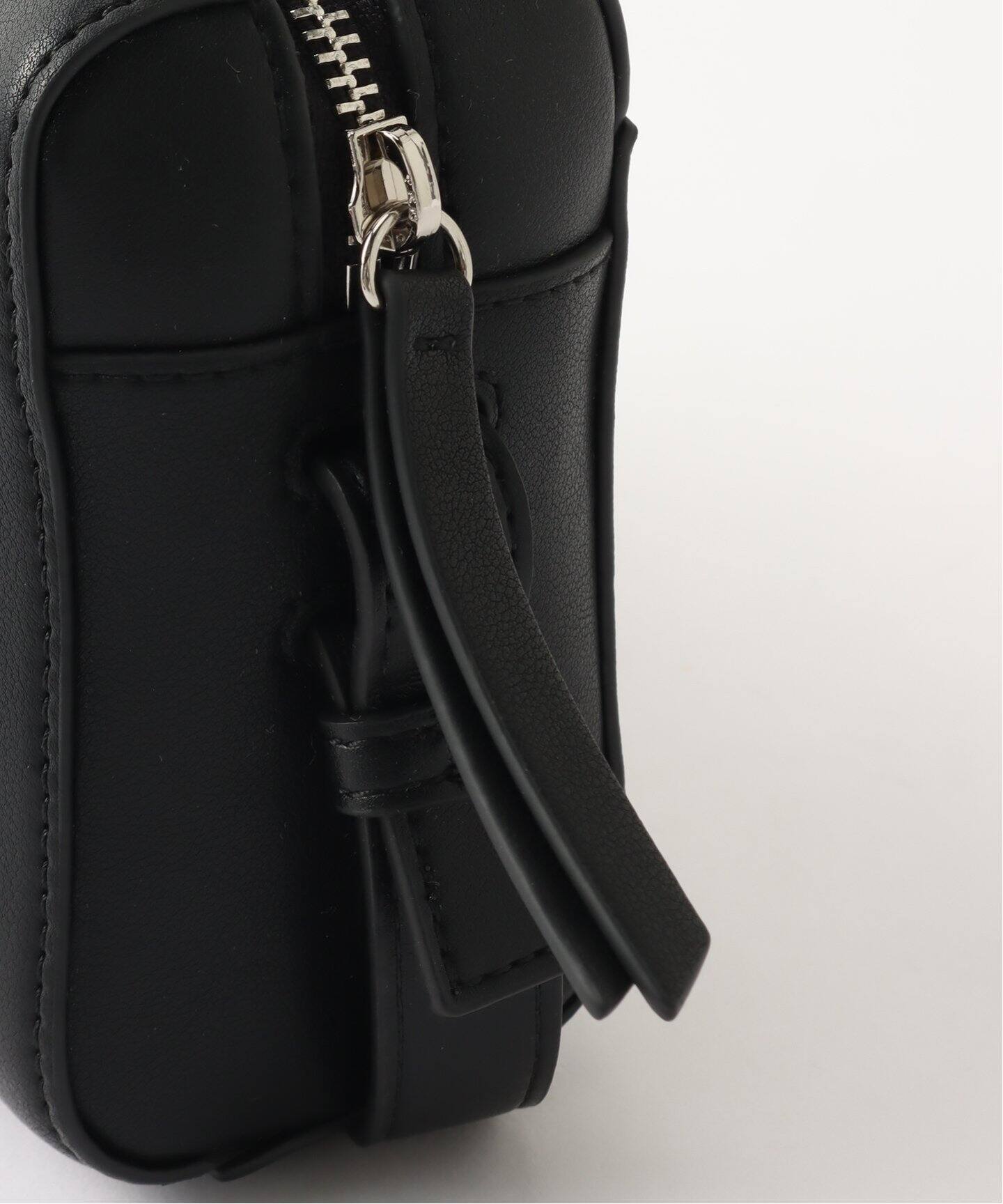 A.P.C ( アー ペー セー) Camera Bag Nino 24242102589（その他バッグ  