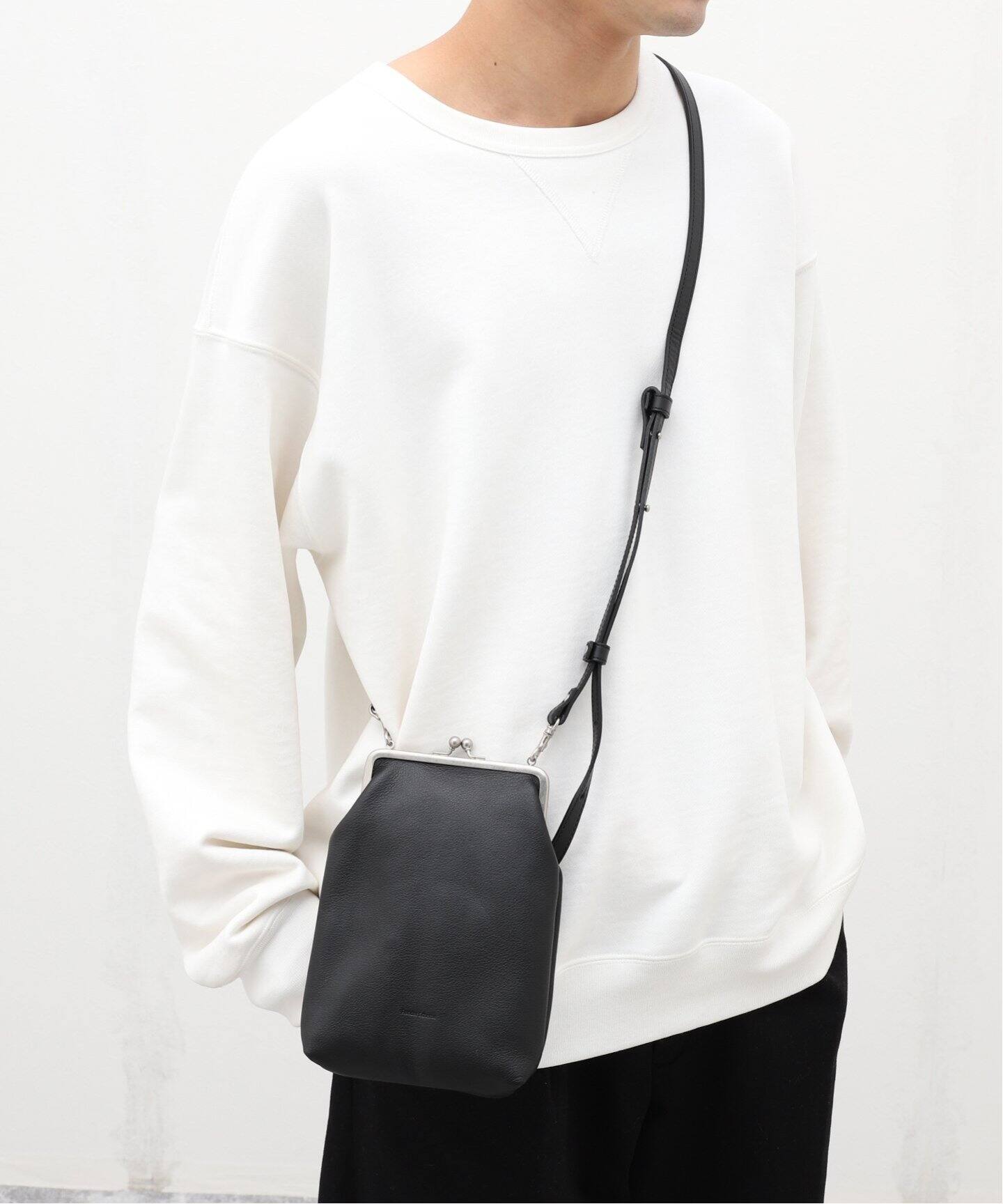 Hender Scheme / エンダースキーマ】cow snap pochette（ショルダー 
