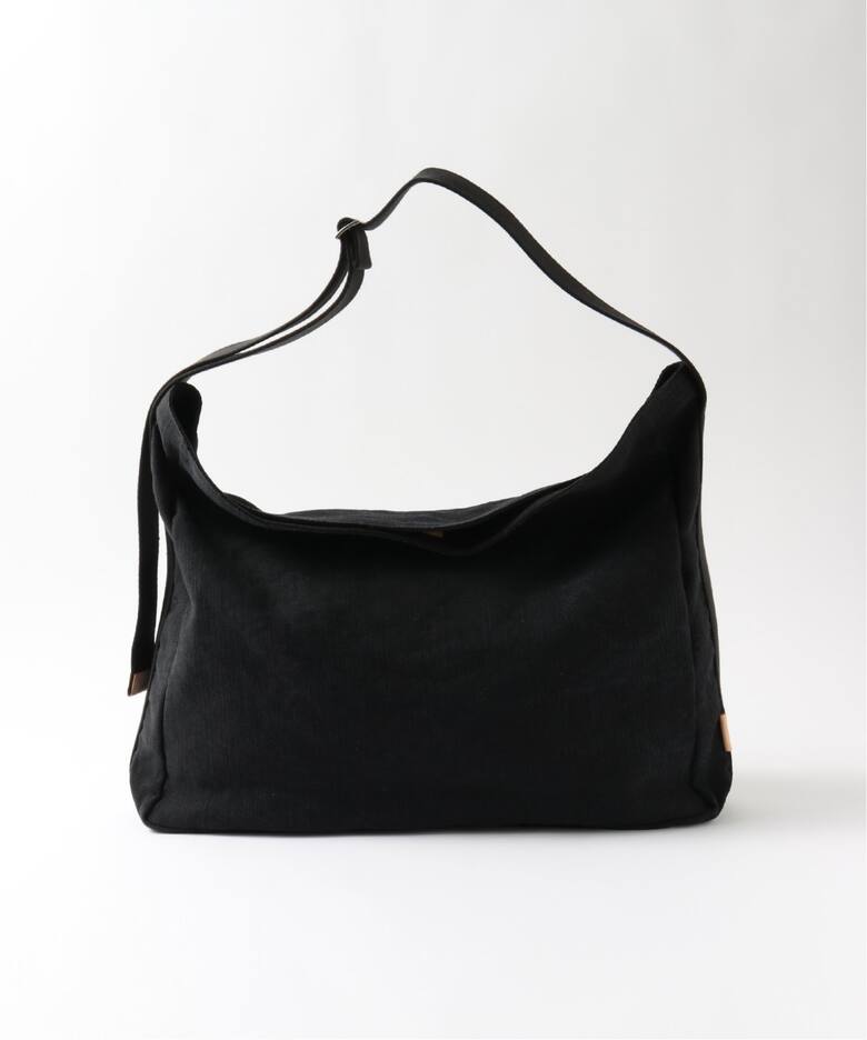 【Hender Scheme / エンダースキーマ】square shoulder bag big（ショルダーバッグ）｜EDIFICE