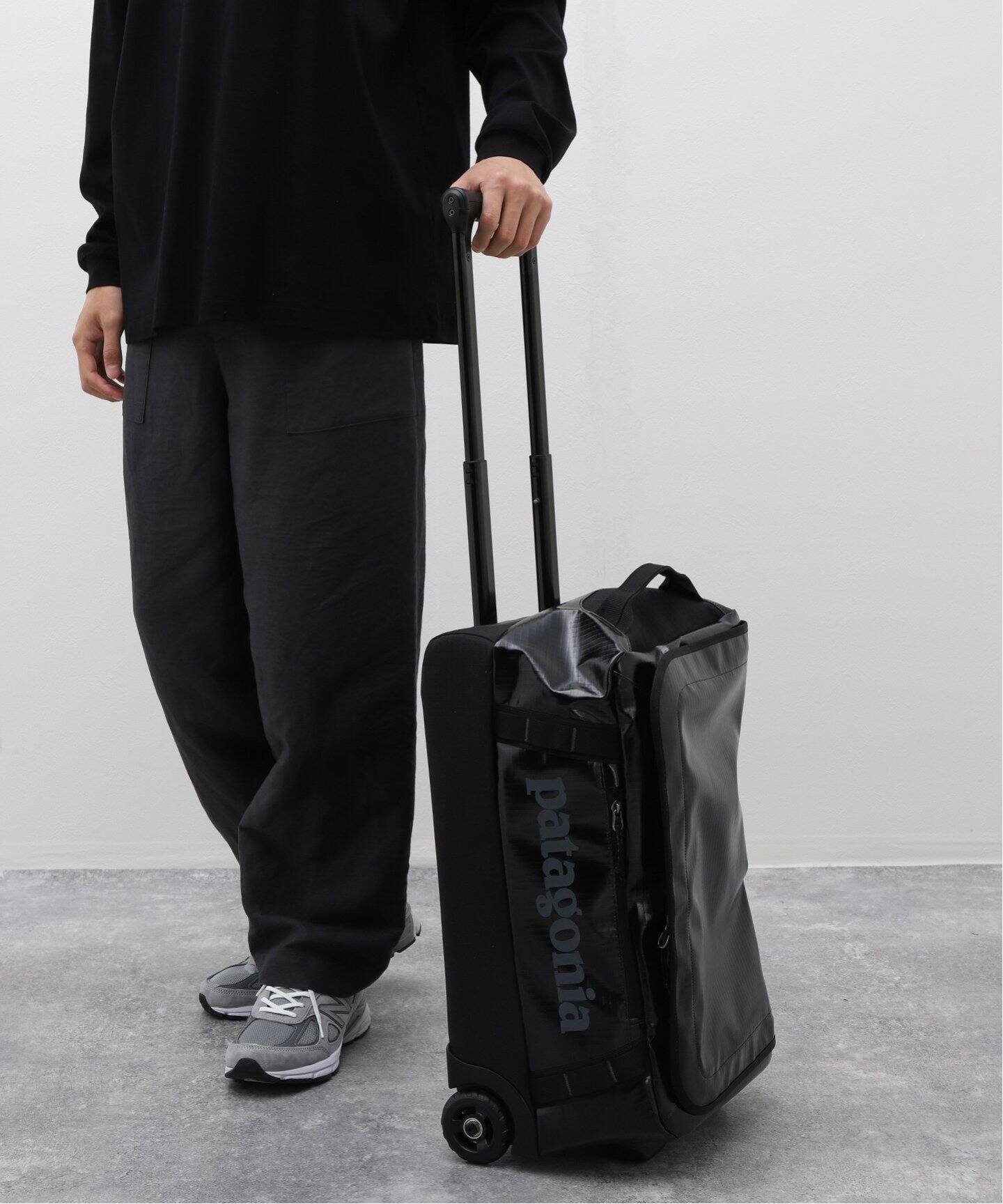 patagonia ( パタゴニア) Black Hole Wheeled Duffel 40L 49378 