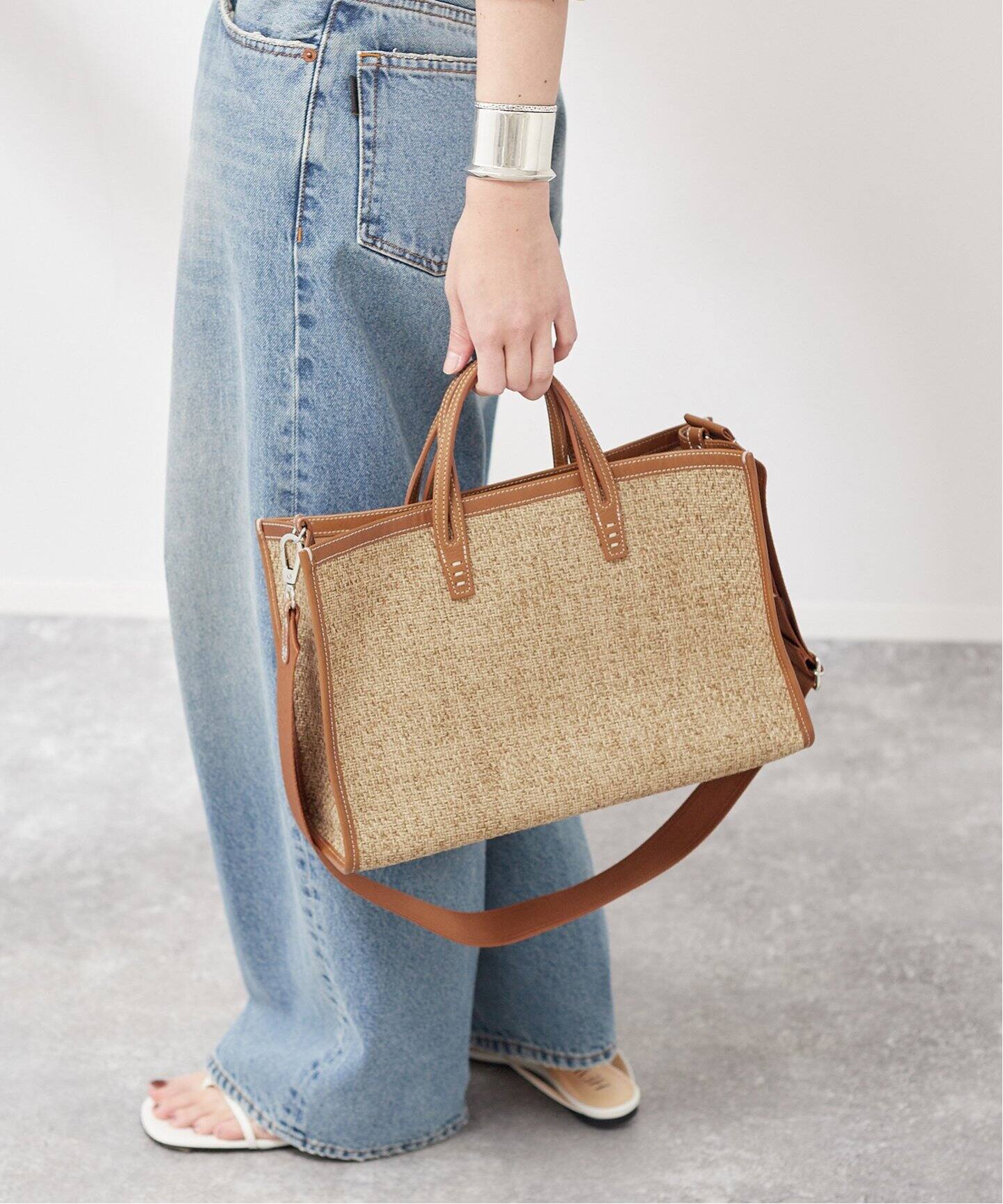 A VACATION/ア ヴァケーション】BREAD M CAMEL：トートバッグ（トート  