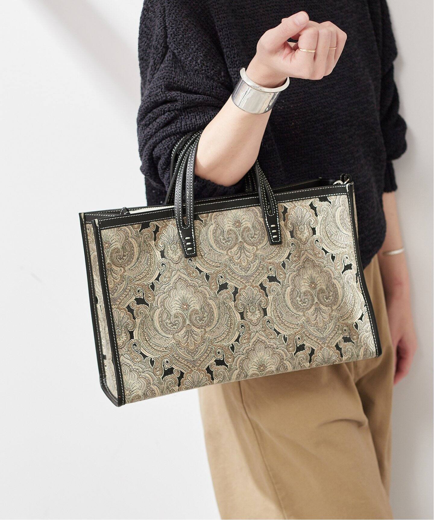 A VACATION/ア ヴァケーション】BREAD M ONYX：トートバッグ（トート  