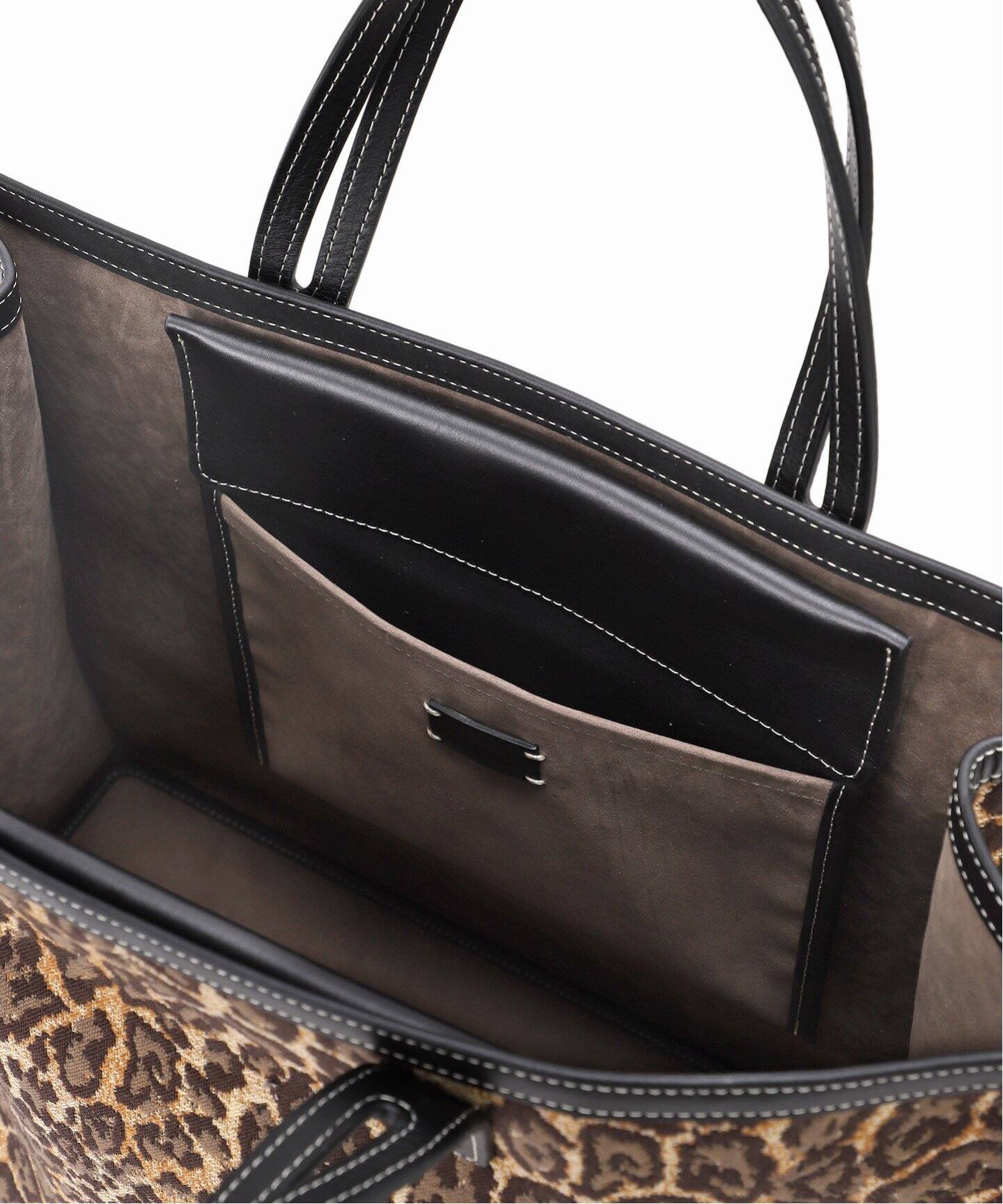 別注》【A VACATION/ア ヴァケーション】TANK-L BROWN LEO：トート  