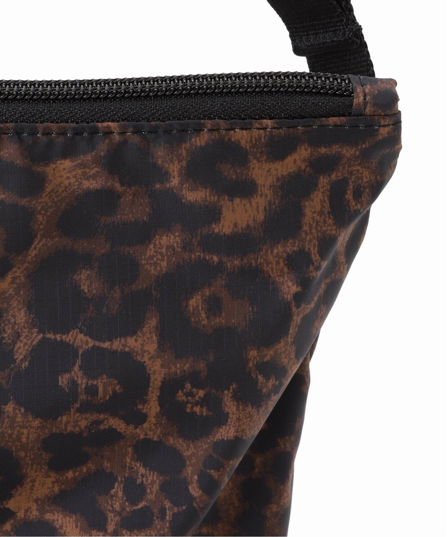 BAGS IN PROGRESS】FANNYPACK CROSSBODY：ショルダーバッグ 