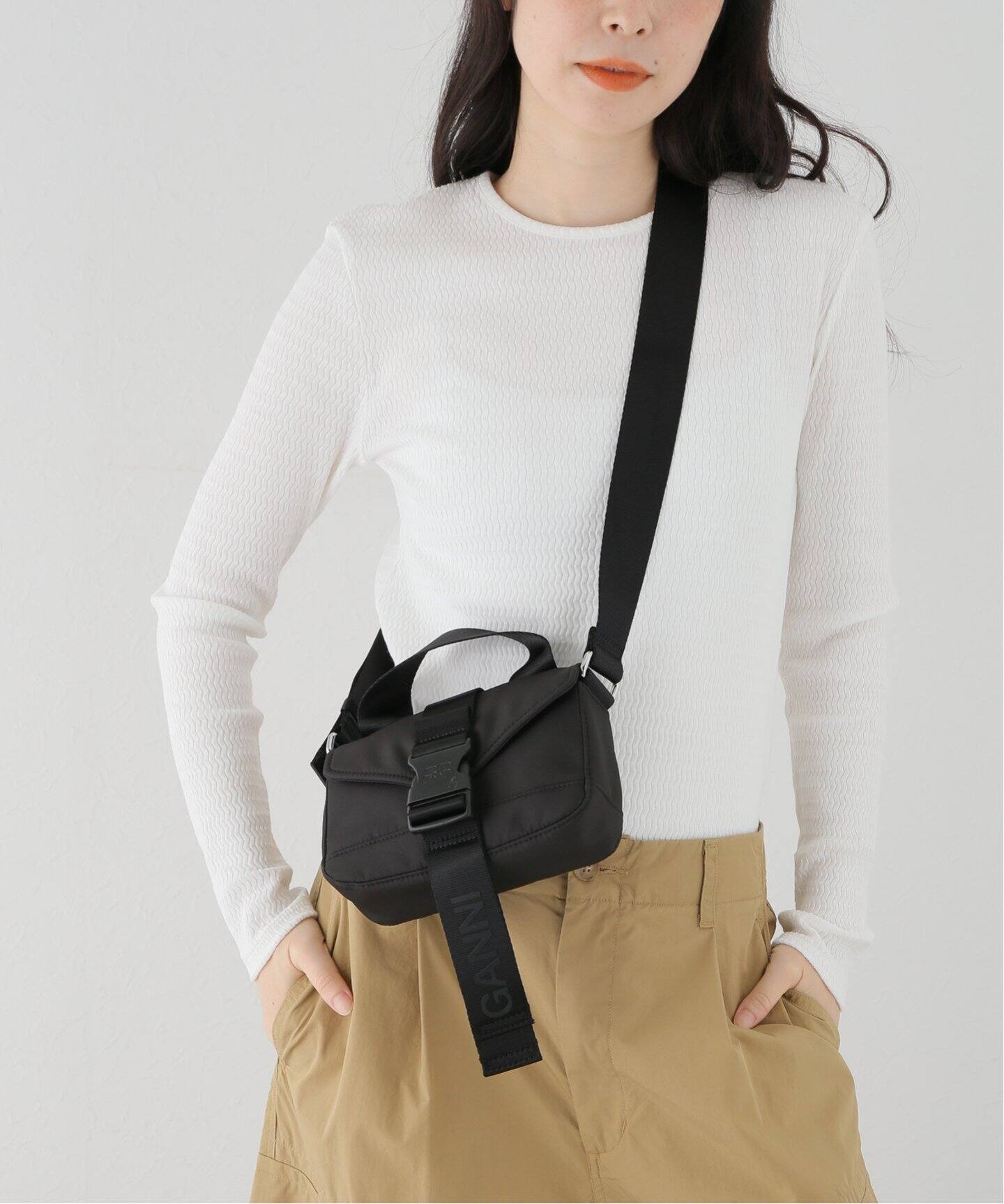 GANNI/ガニー】Recycled Tech Mini Satchel：バッグ（ショルダーバッグ  