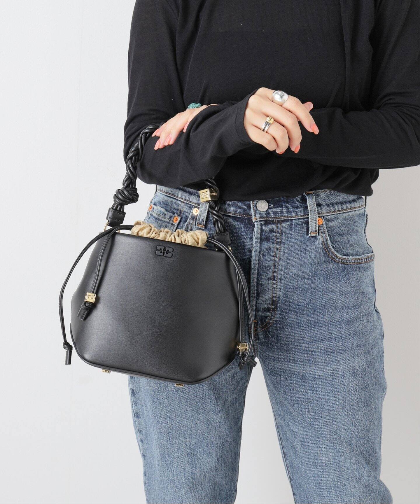 GANNI/ガニー】Bou Bucket Bag：バッグ（ハンドバッグ）｜JOURNAL 