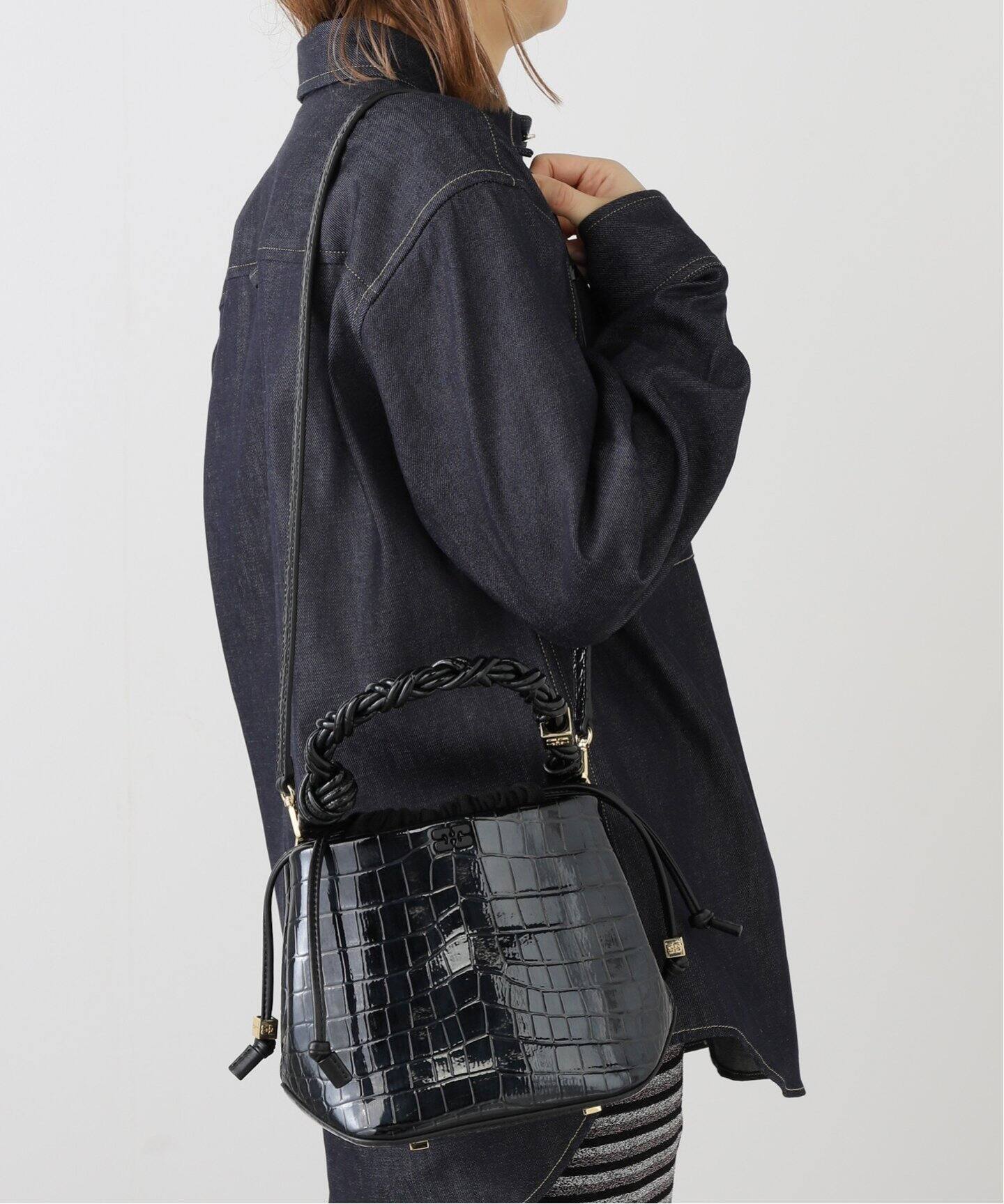 GANNI/ガニー】Bou Bucket Bag Patent Croco：バッグ（ハンドバッグ 